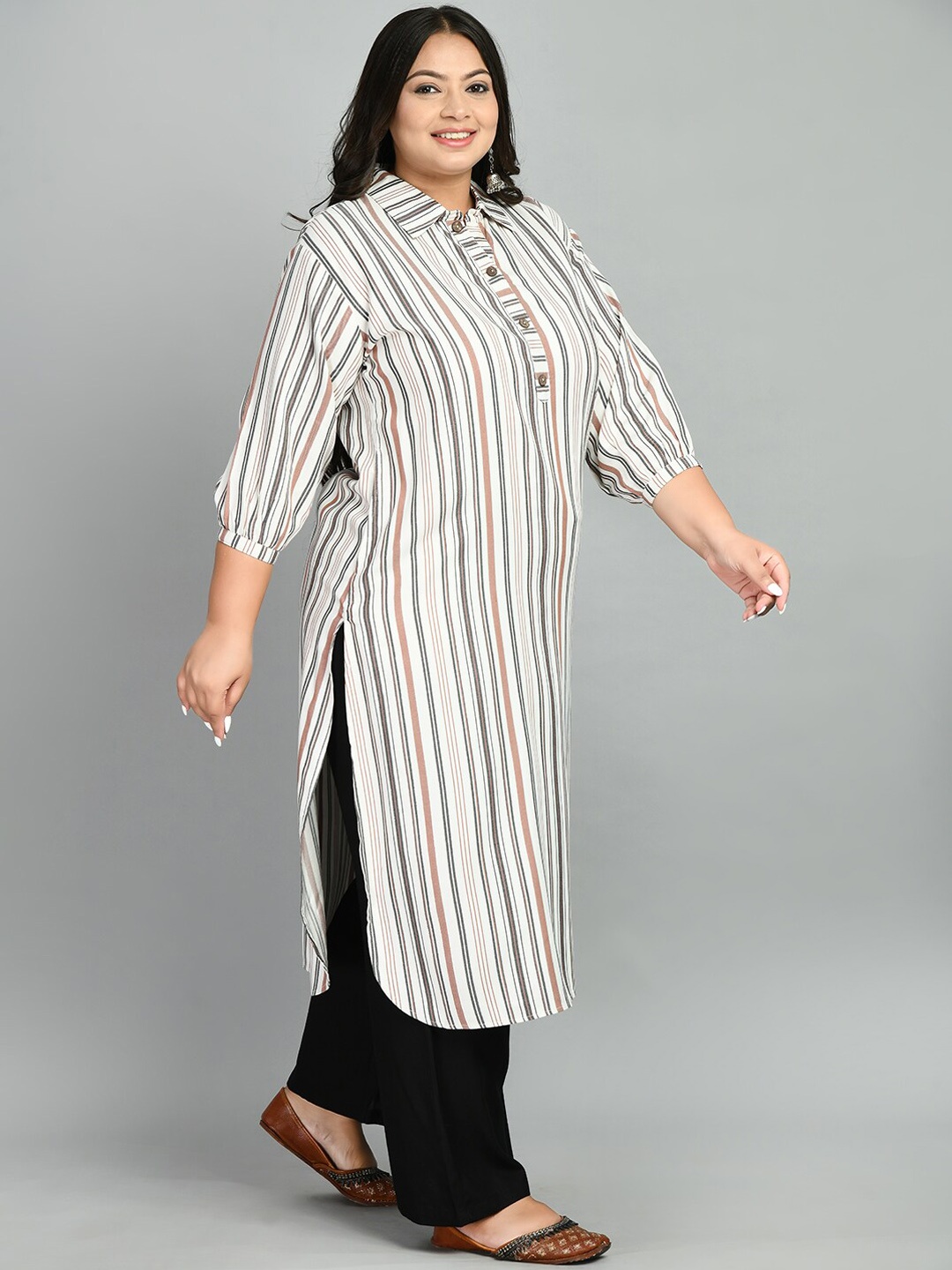 

PrettyPlus by Desinoor.com Plus Size Striped Shirt Collar Kurta, Off white