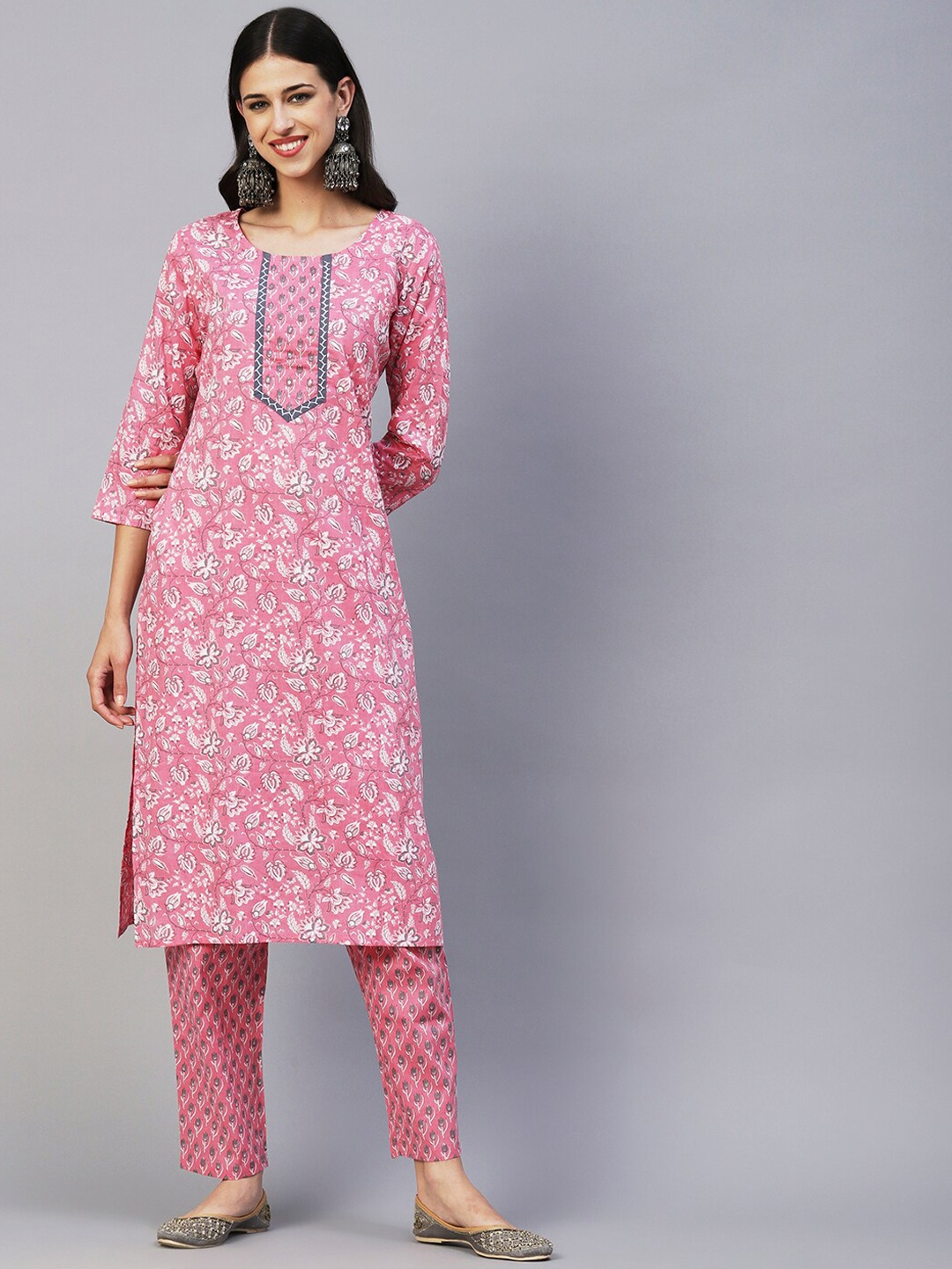 

FASHOR Pink & White Floral Printed Sequinned Pure Cotton Kurta with Trousers