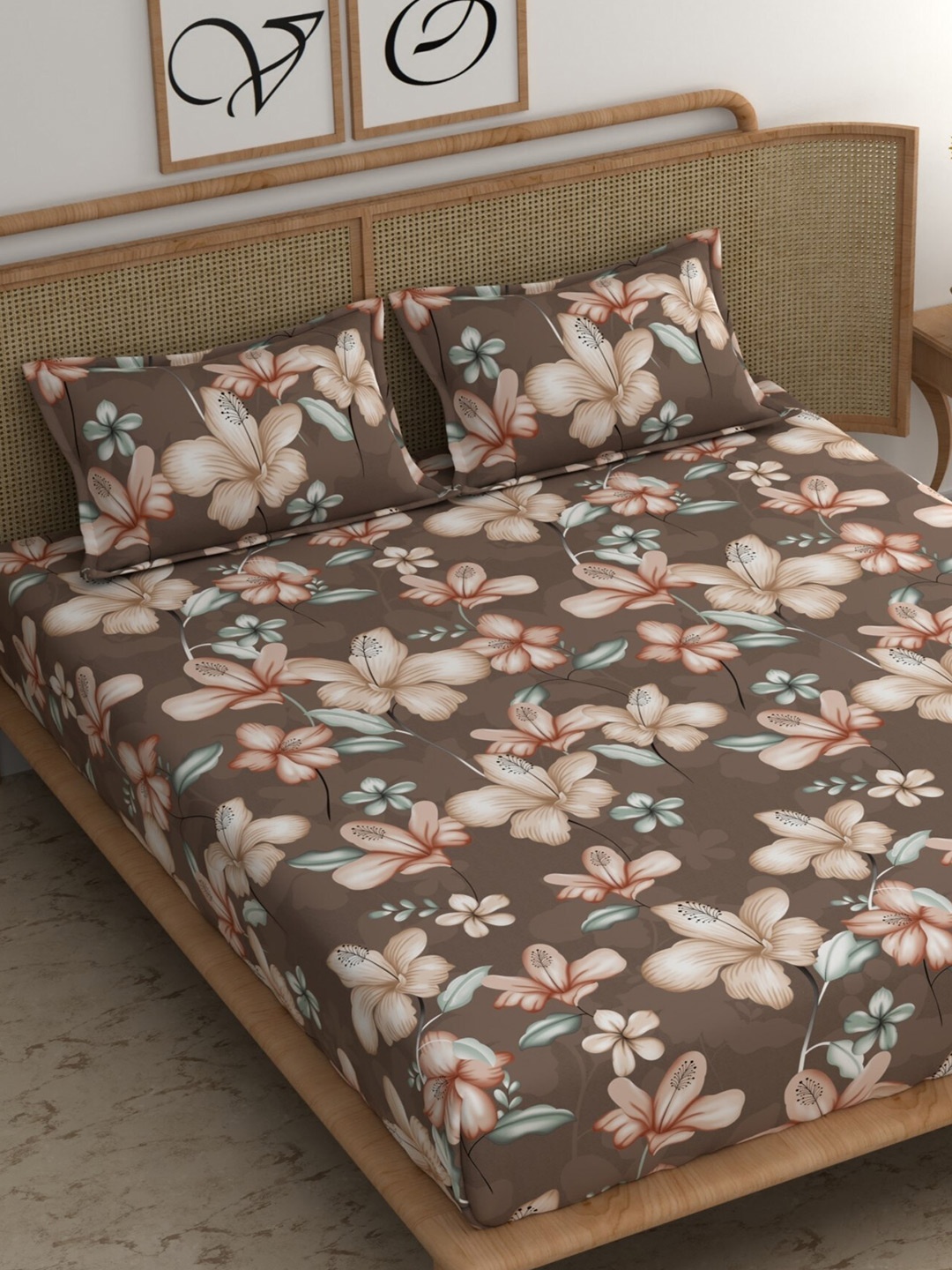 

CHHAVI INDIA Brown & Green Floral Printed 210 TC Queen Bedsheet & 2 Pillow Covers