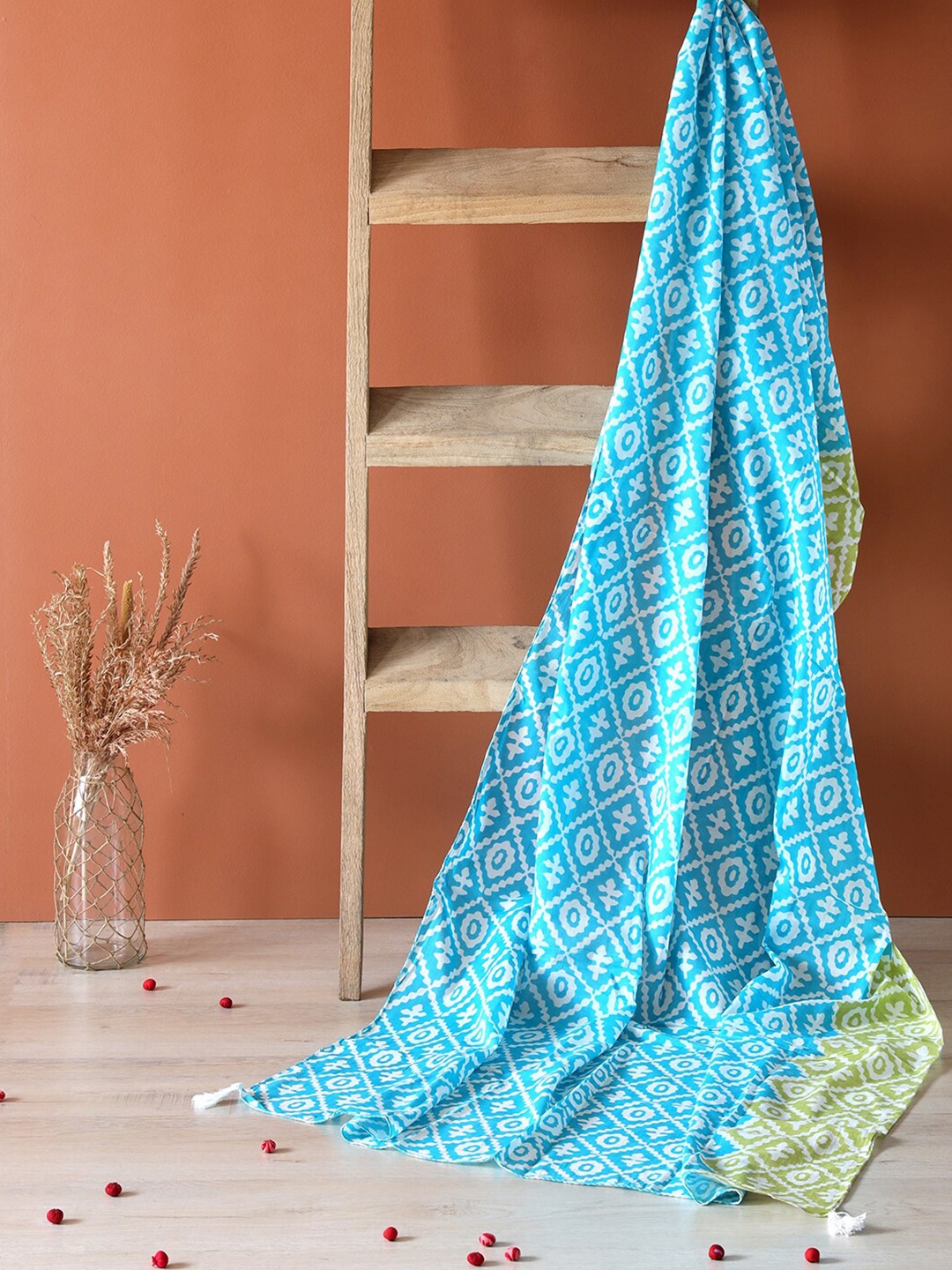 

Contrast Living Ethnic Motif Printed Cotton Scarf, Blue
