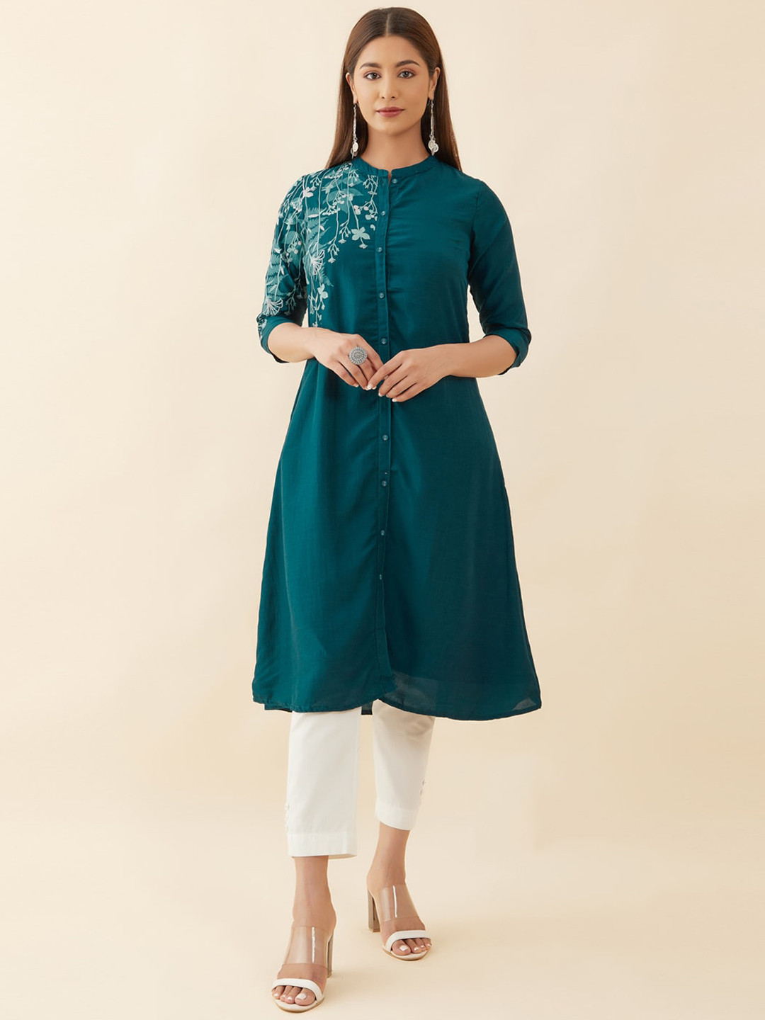 

Maybell Ethnic Motif Printed Mandarin Collar A-Line Pure Cotton Kurta, Green