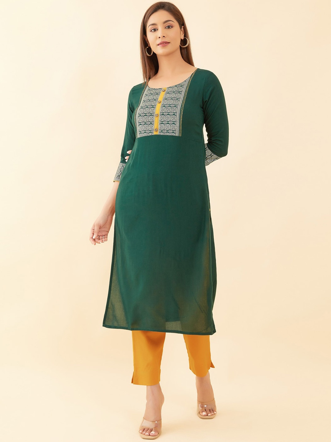 

Maybell Ethnic Motifs Yoke Design Printed Straight Kurta, Green