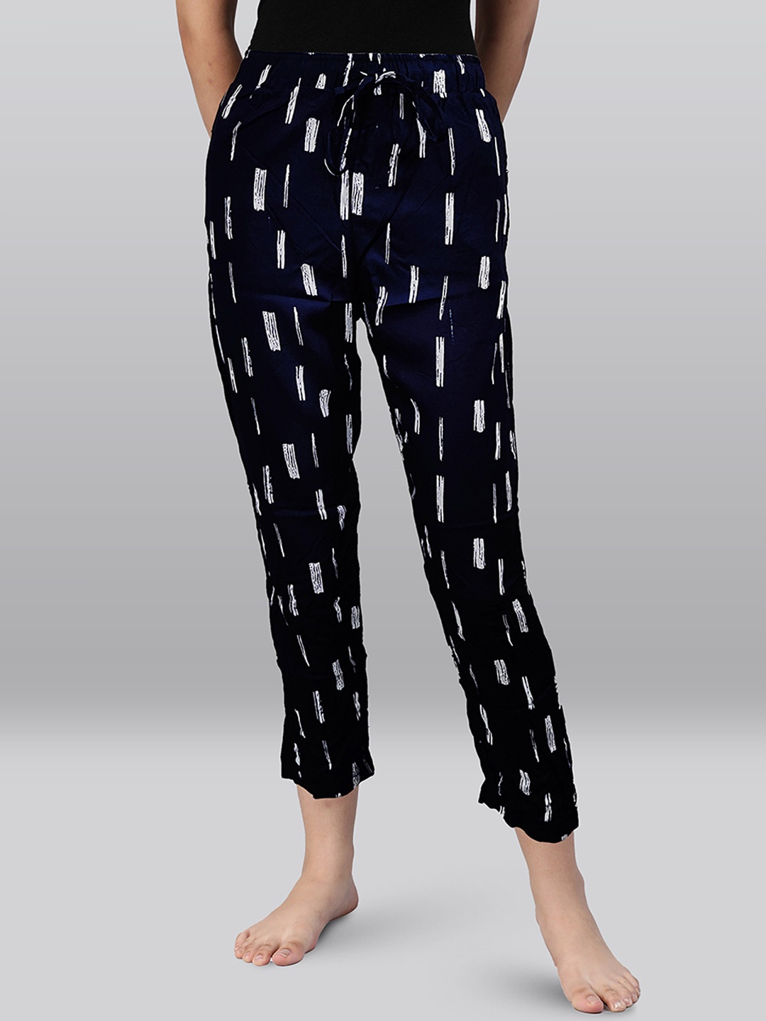 

LYRA Women Printed Lounge Pants, Navy blue