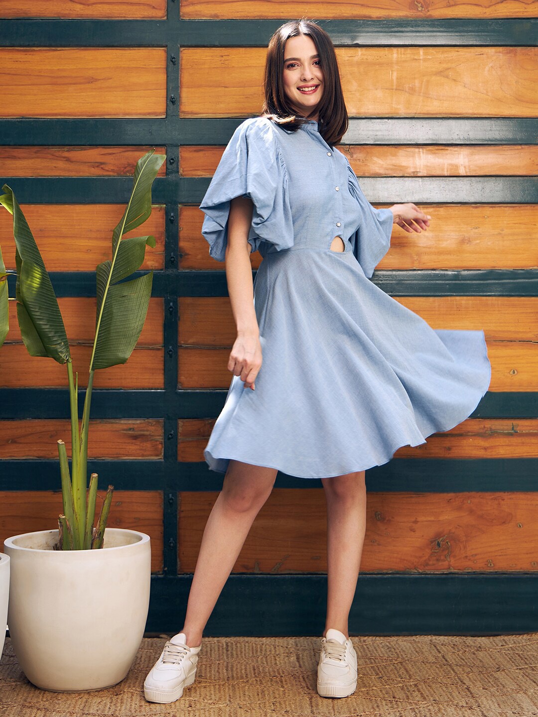 

KASSUALLY Blue Flutter Sleeves Cut-Out Pure Cotton Fit & Flare Dress