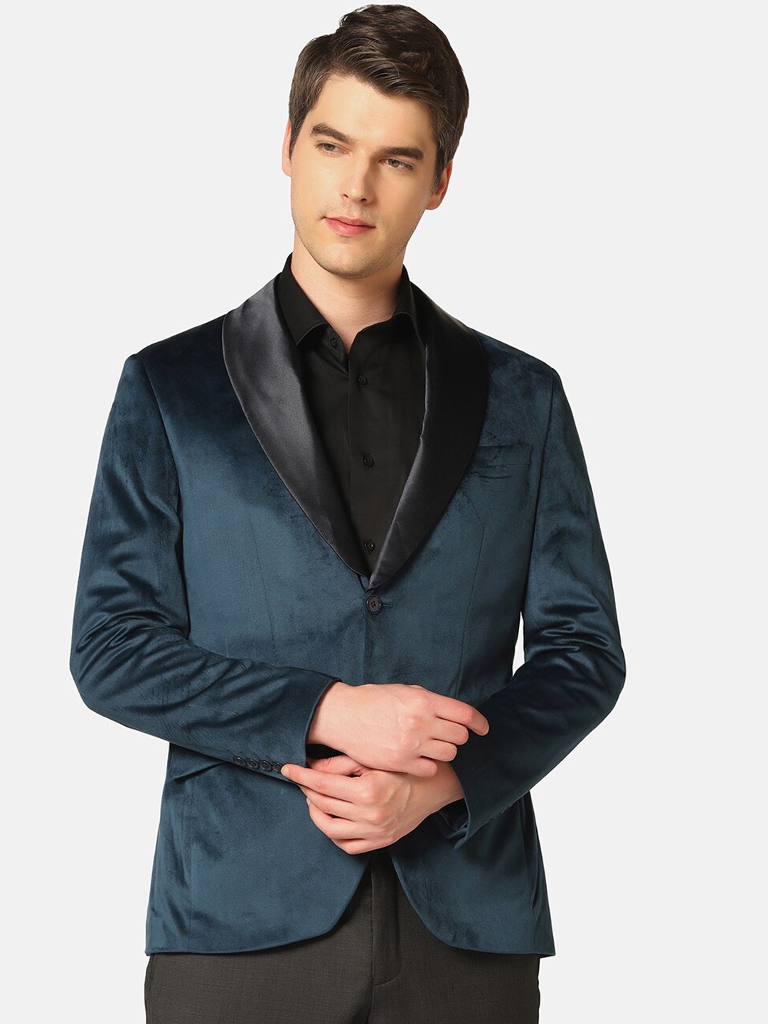 

Blackberrys Shawl Collar Slim-Fit Single-Breasted Blazer, Navy blue