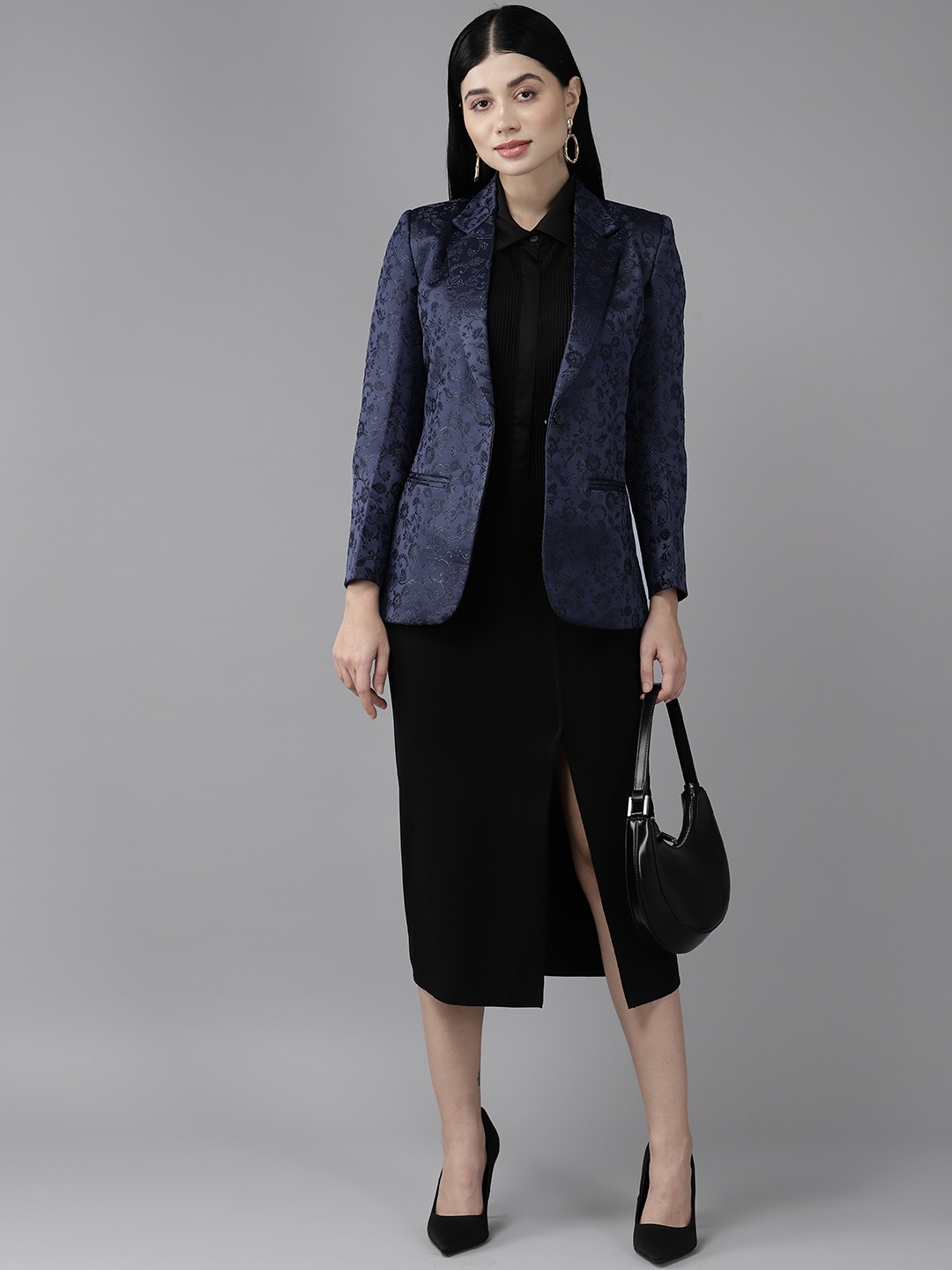 

Shaftesbury London Women Self Design Slim Fit Blazer, Navy blue