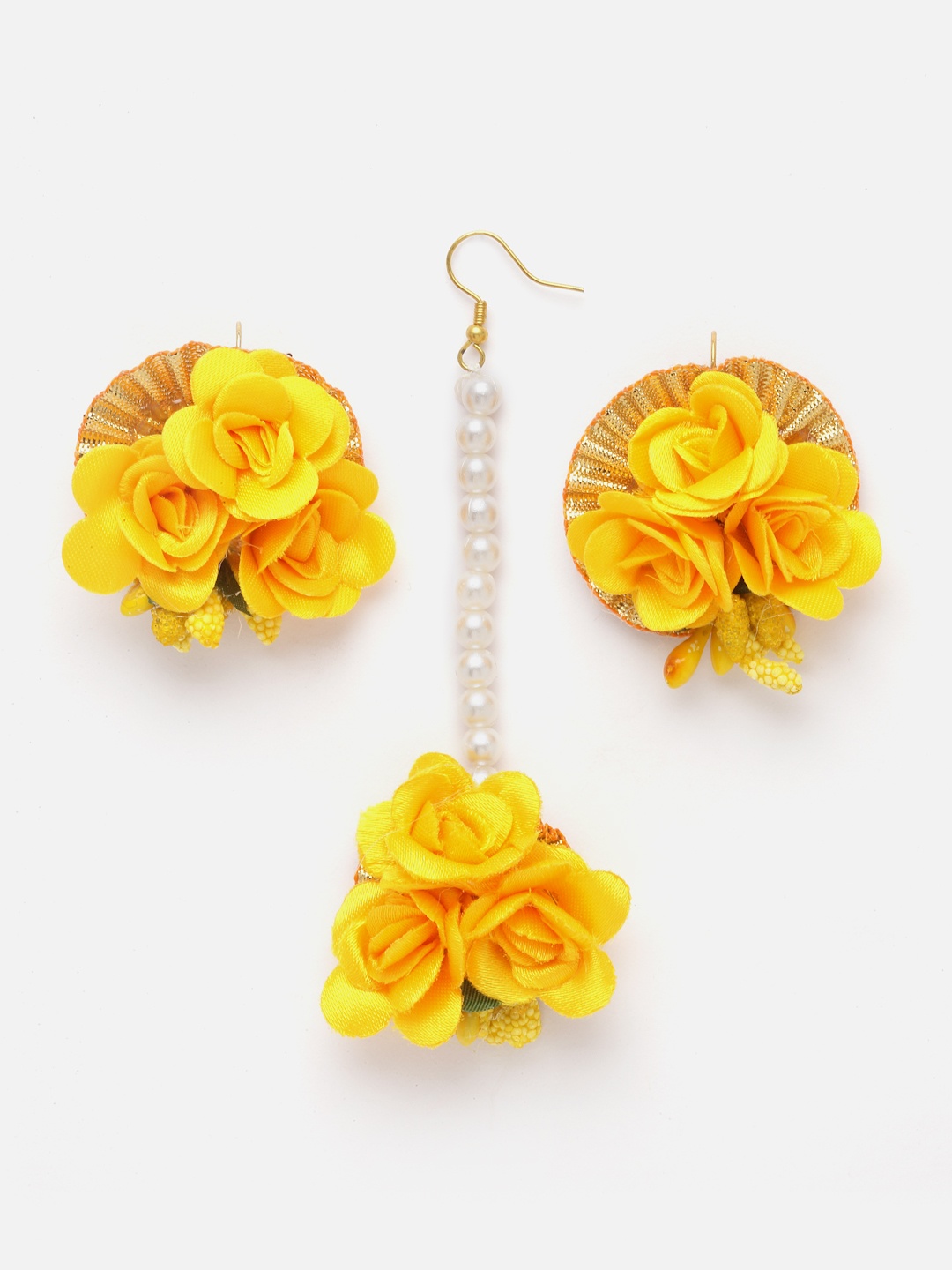 

Aazeen Gold-Plated Gota Patti Flower Maangtikka with Earrings Set