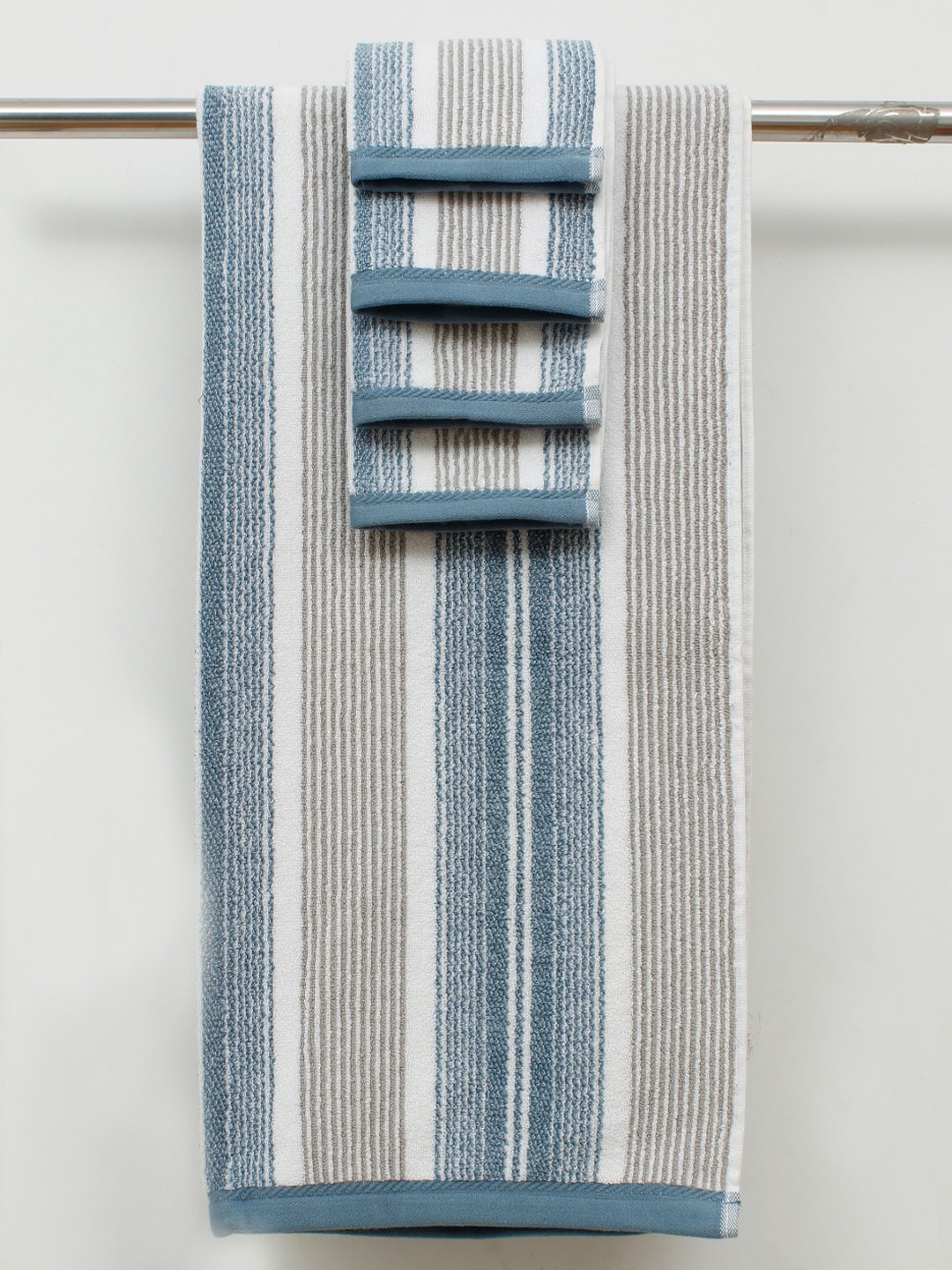 

AVI Living 5 Pieces Blue Striped 550 GSM Pure Cotton Towel Set