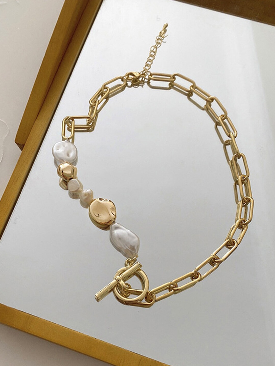 

Peora Gold-Plated Beads Studded Chain Necklace