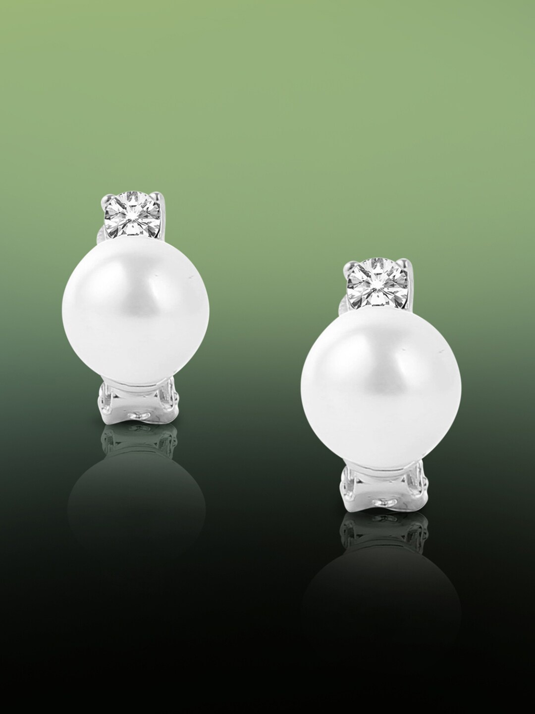 Peora Silver-Plated Contemporary Pearls Studded Studs Earrings, White