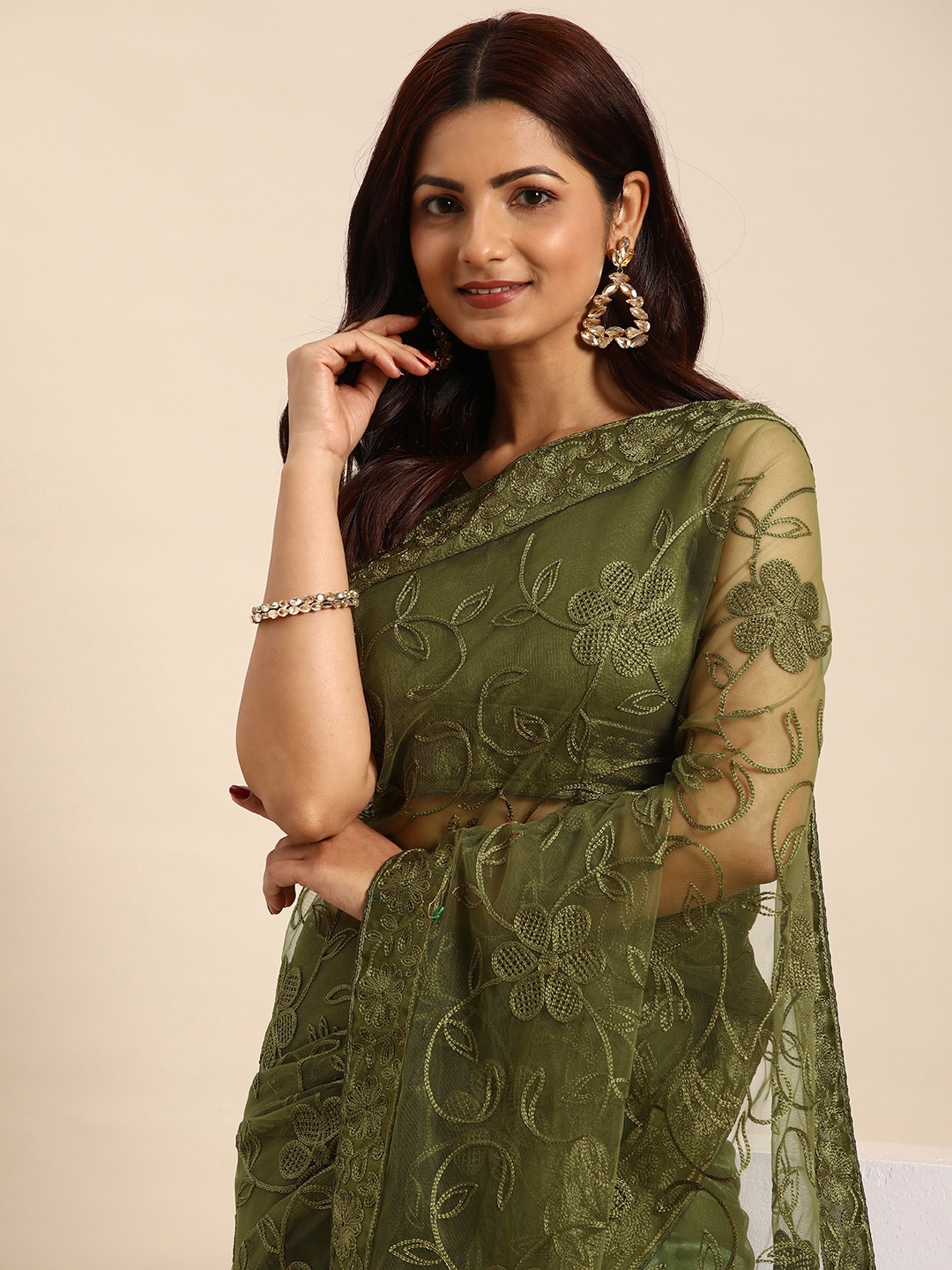 

HERE&NOW Floral Embroidered Net Saree, Green