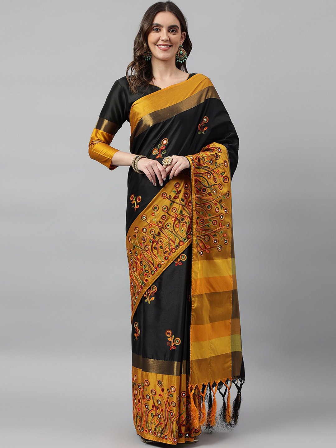 

RAJGRANTH Black & Gold Ethnic Motifs Embroidered Silk Cotton Banarasi Saree