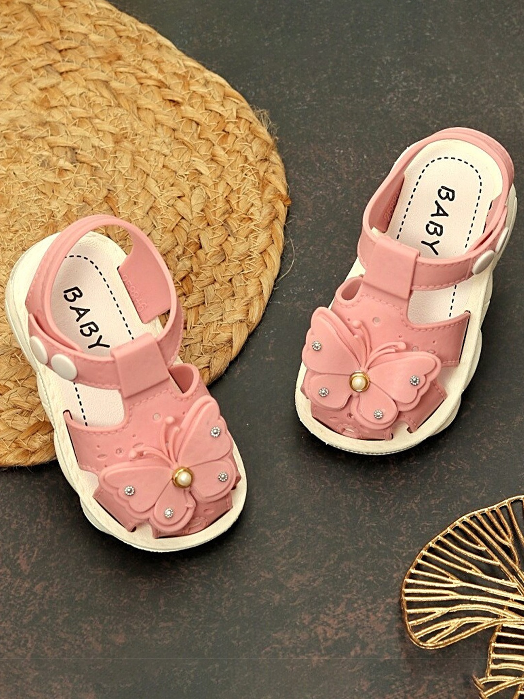 

Yellow Bee Girls Butterfly Detail Comfort Sandals, Peach