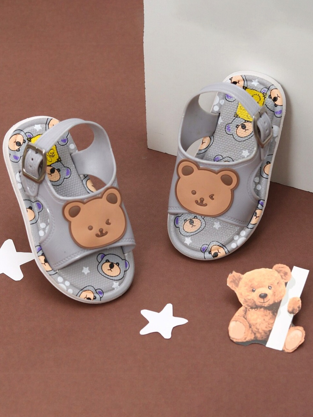 

Yellow Bee Kids Bear Applique Detail Comfort Sandals, Grey