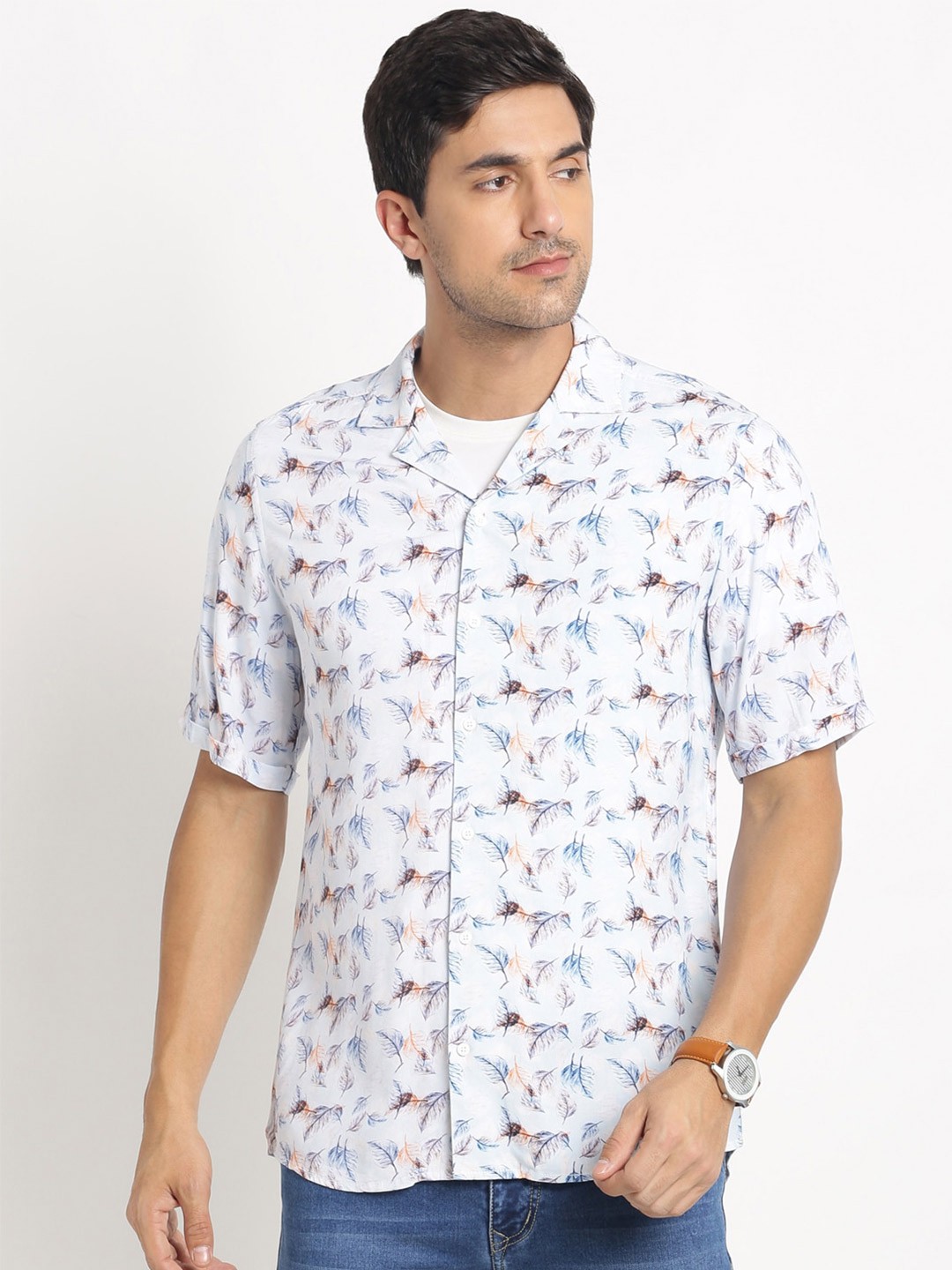

Turtle Relaxed Slim Fit Floral Printed Cuban Casual Shirt, White