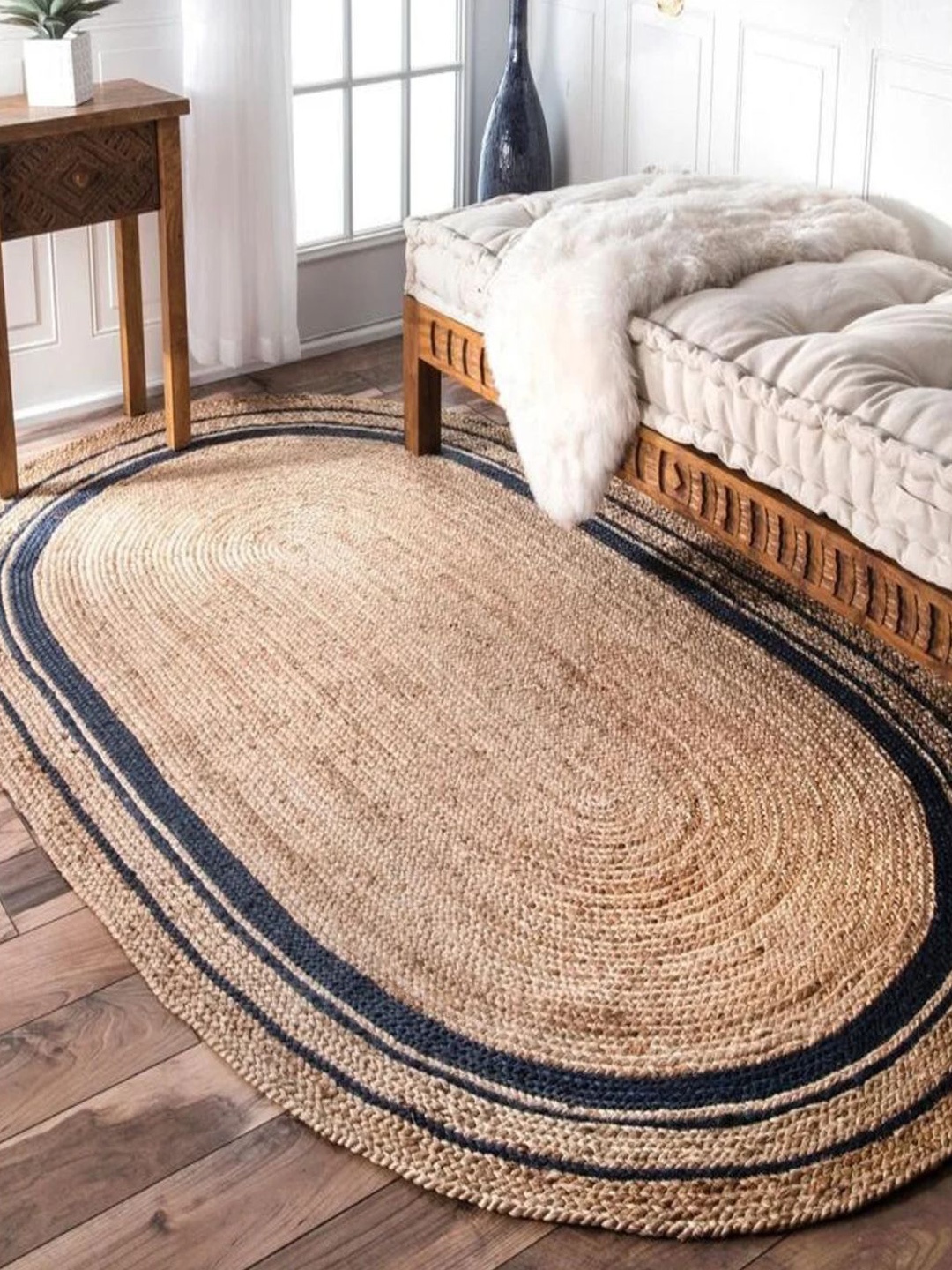 

THE HANDMADE FLAIR Brown & Blue Braided Jute Oval Carpet