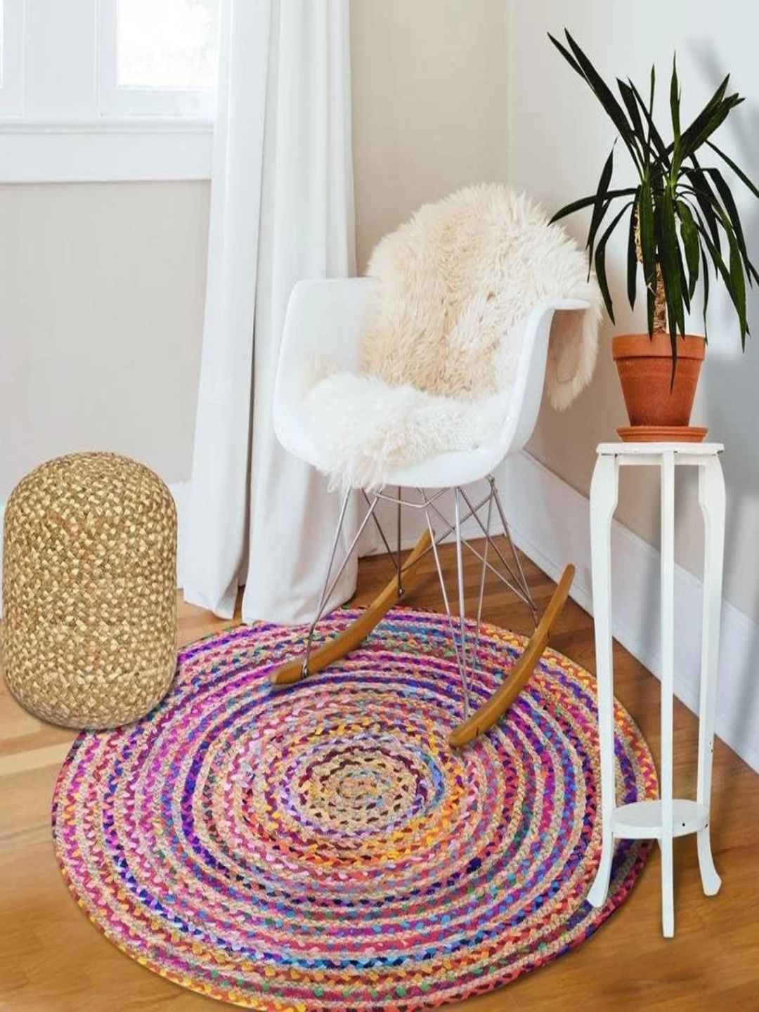 

THE HANDMADE FLAIR Pink & Brown Braided Jute Circular Carpet