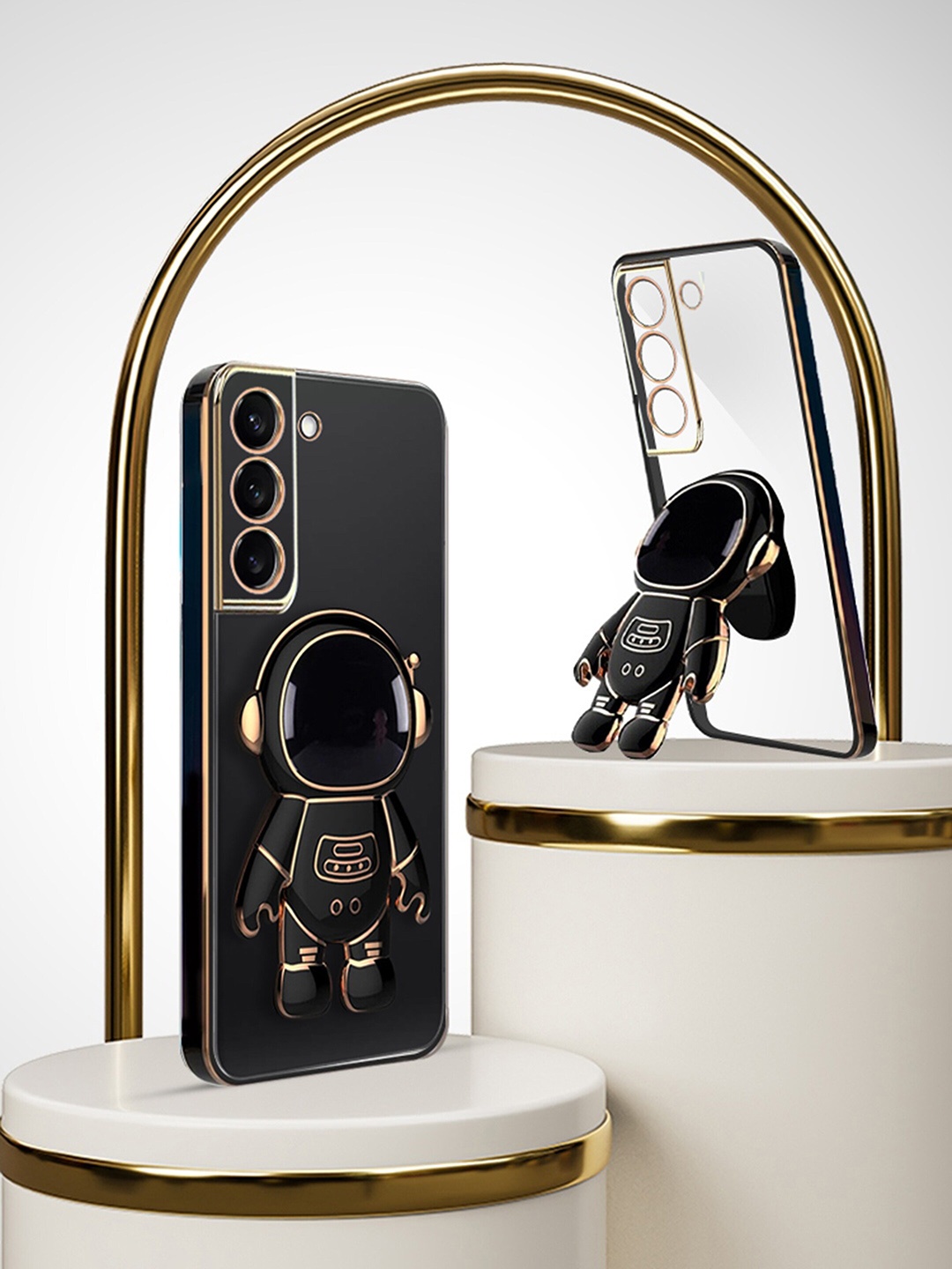 

Karwan Chrome3D Samsung S22 Phone Back Case With Astronaut Holster Stand, Black