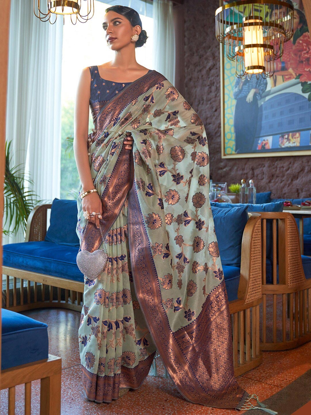 

KARAGIRI Floral Woven Design Zari Organza Saree, Green