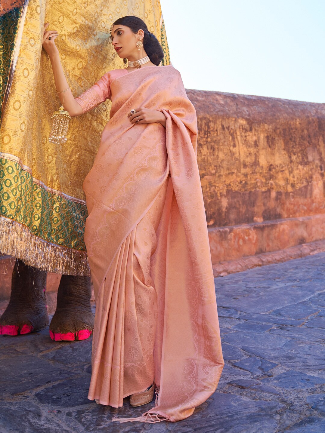 

KARAGIRI Ethnic Motif Woven Design Zari Kanjeevaram Saree, Peach