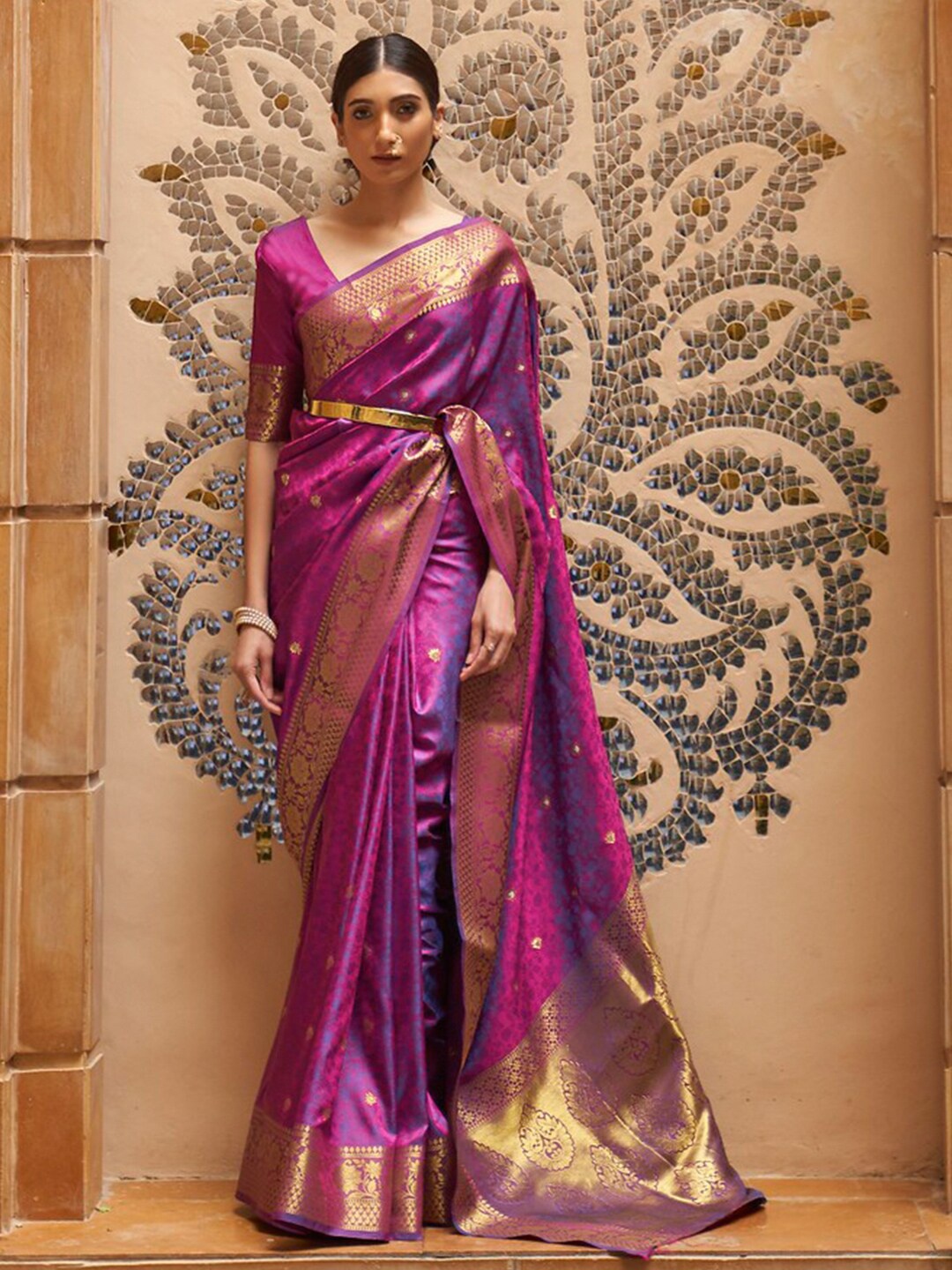 

KARAGIRI Floral Woven Design Zari Saree, Purple