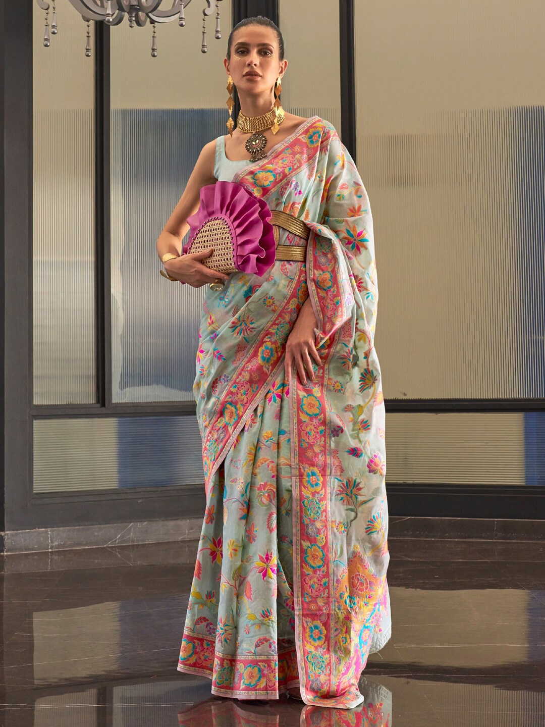 

KARAGIRI Floral Woven Design Saree, Blue