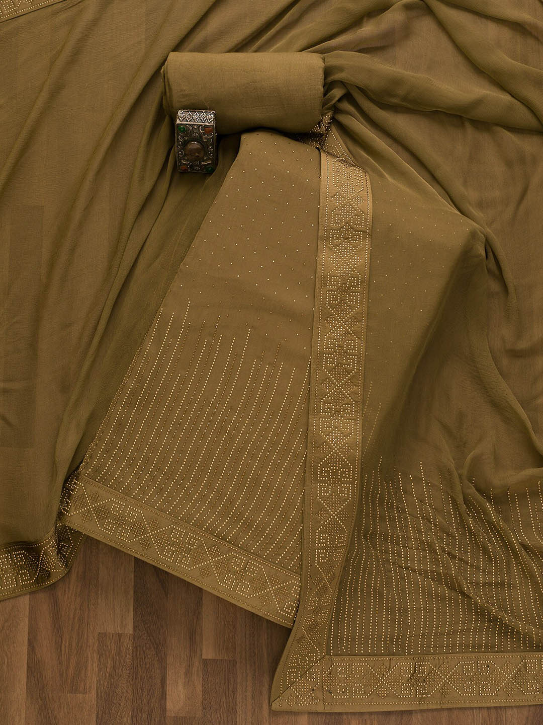 

Koskii Embroidered Unstitched Dress Material, Green