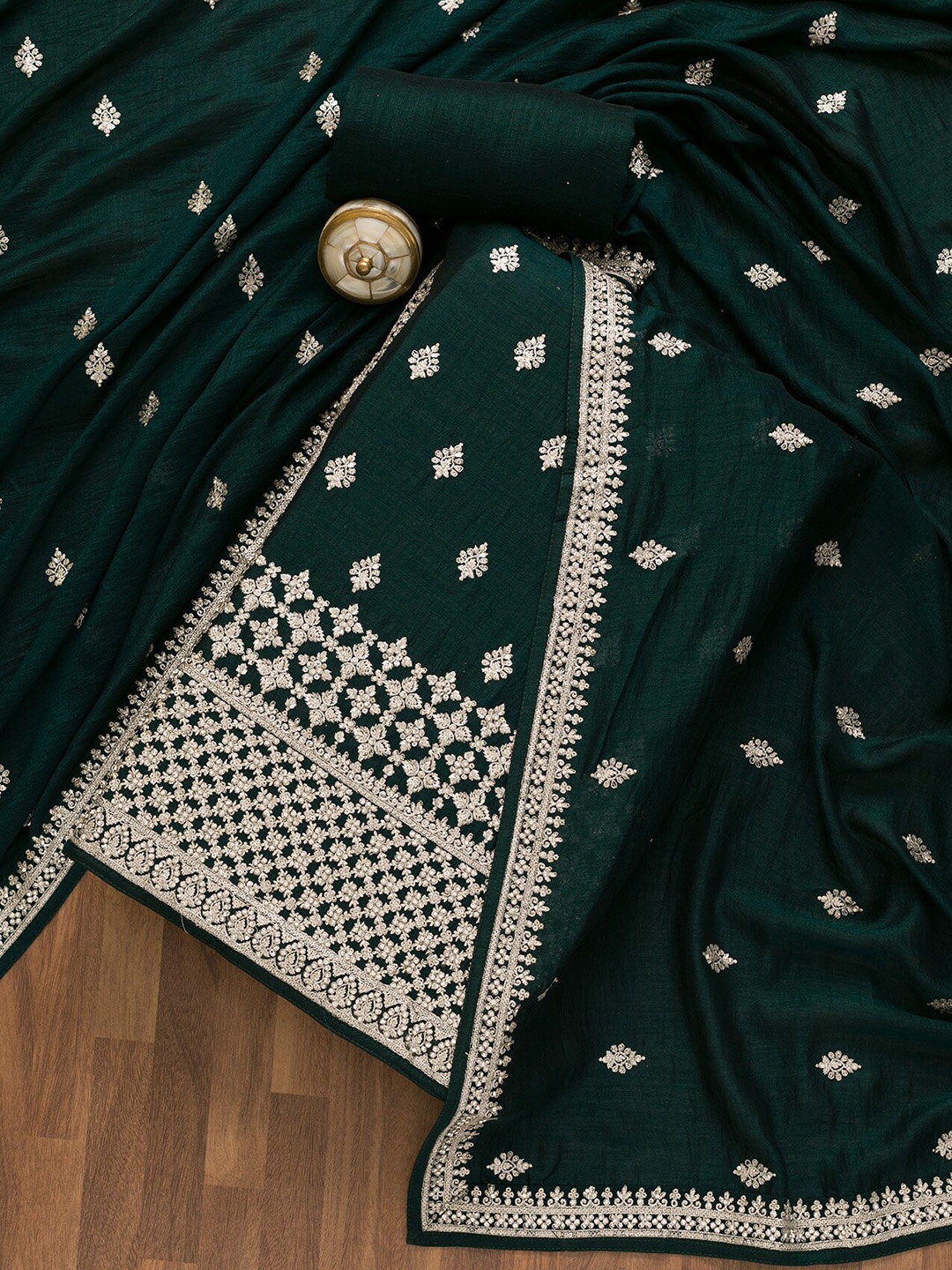 

Koskii Embroidered Unstitched Dress Material, Green