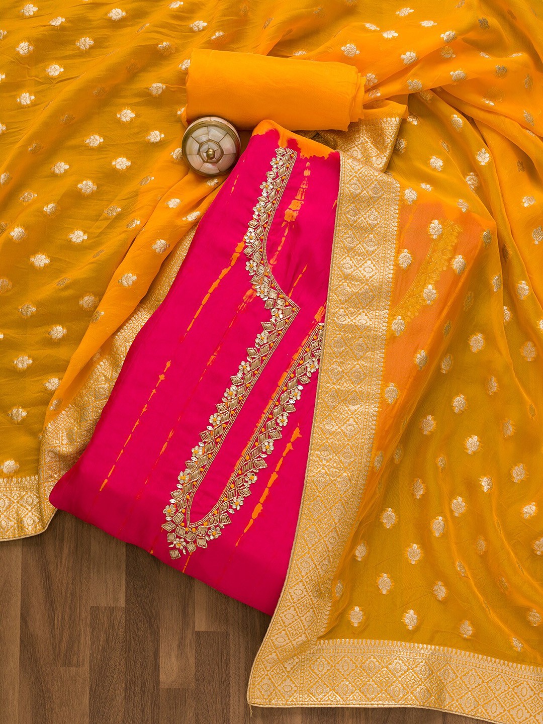 

Koskii Dyed Beads & Stones Embellished Semi-Stitched Dress Material, Pink