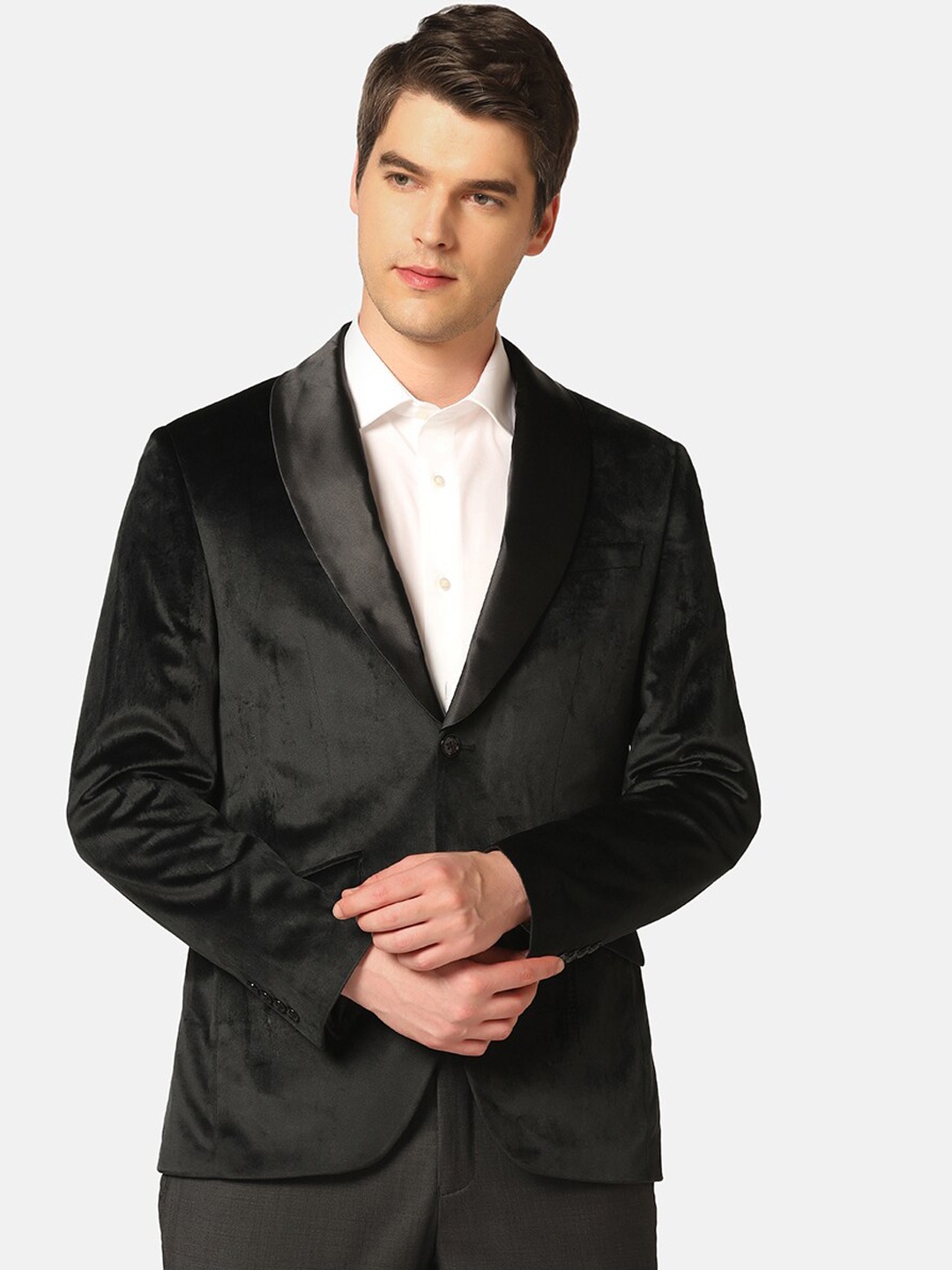 

Blackberrys Shawl Collar Slim-Fit Single-Breasted Formal Blazer, Black