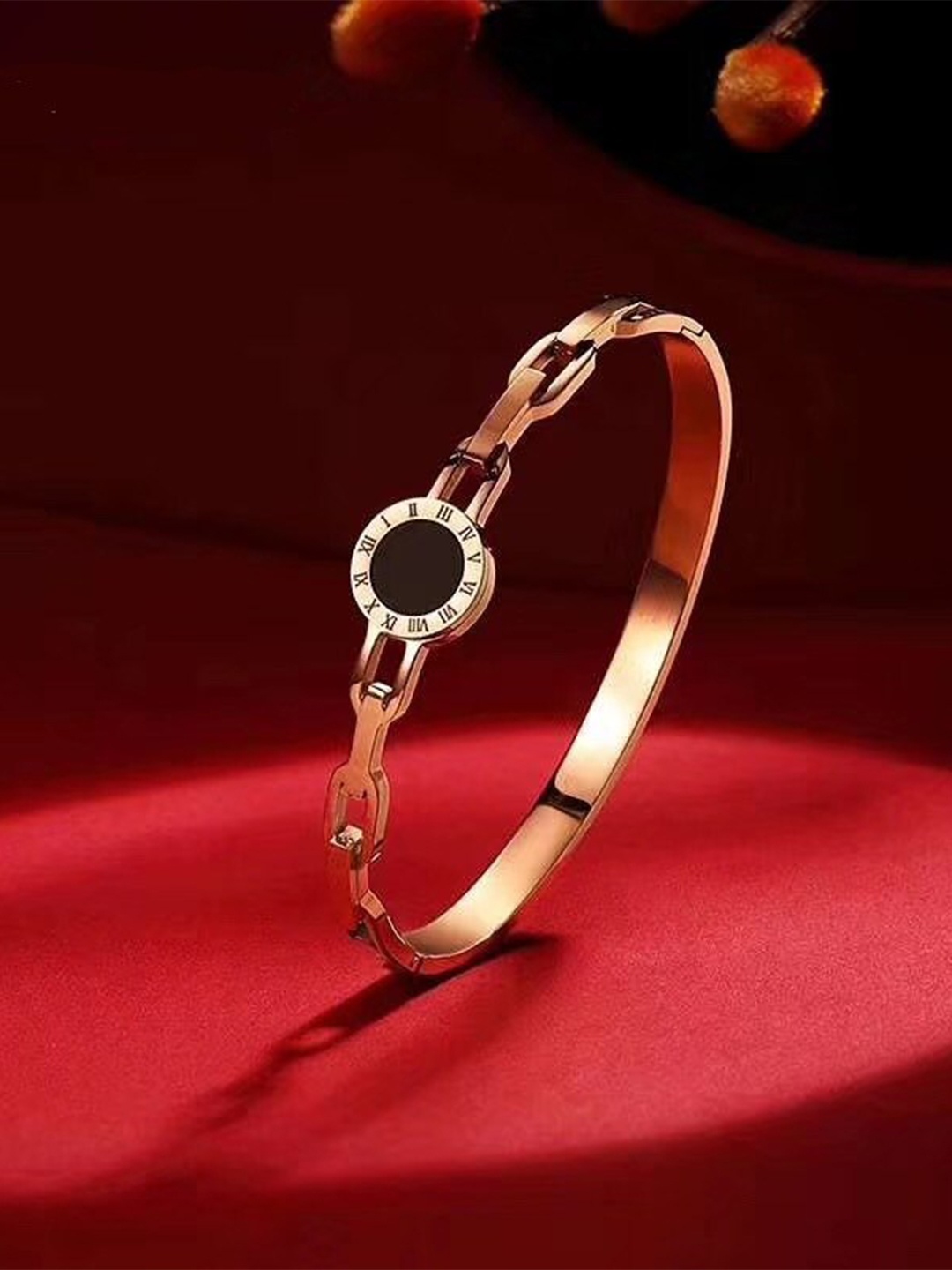 

MYKI Women Rose Gold-Plated Cubic Zirconia Bangle-Style Bracelet