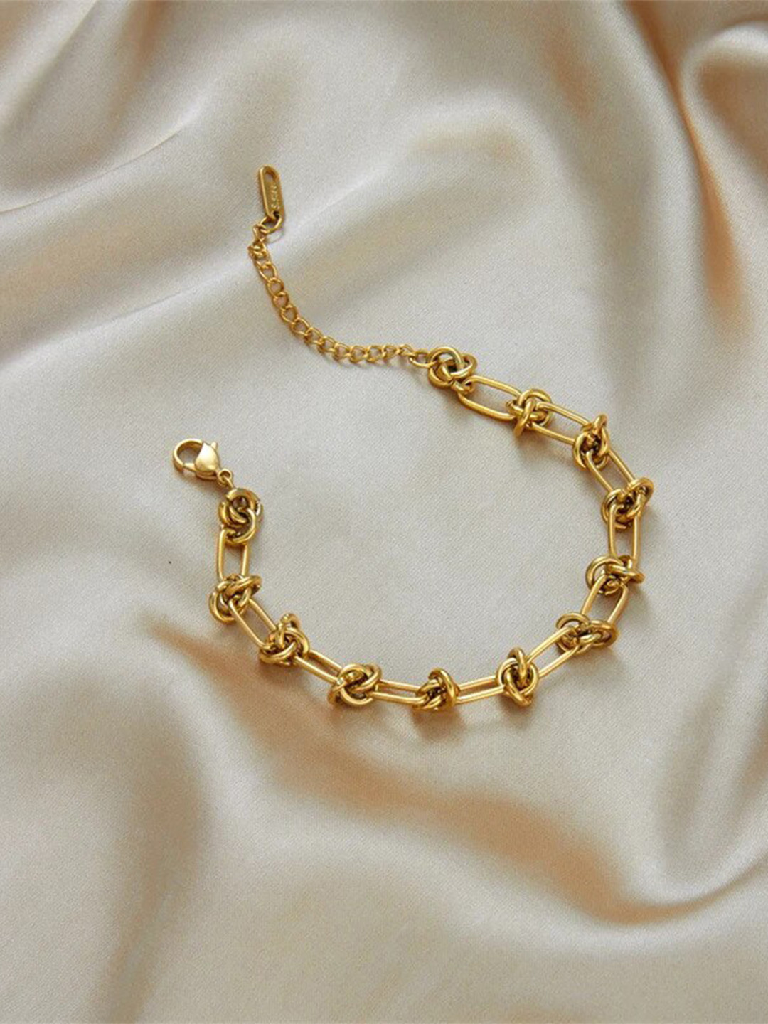 

MYKI Women Gold-Plated Cubic Zirconia Link Bracelet