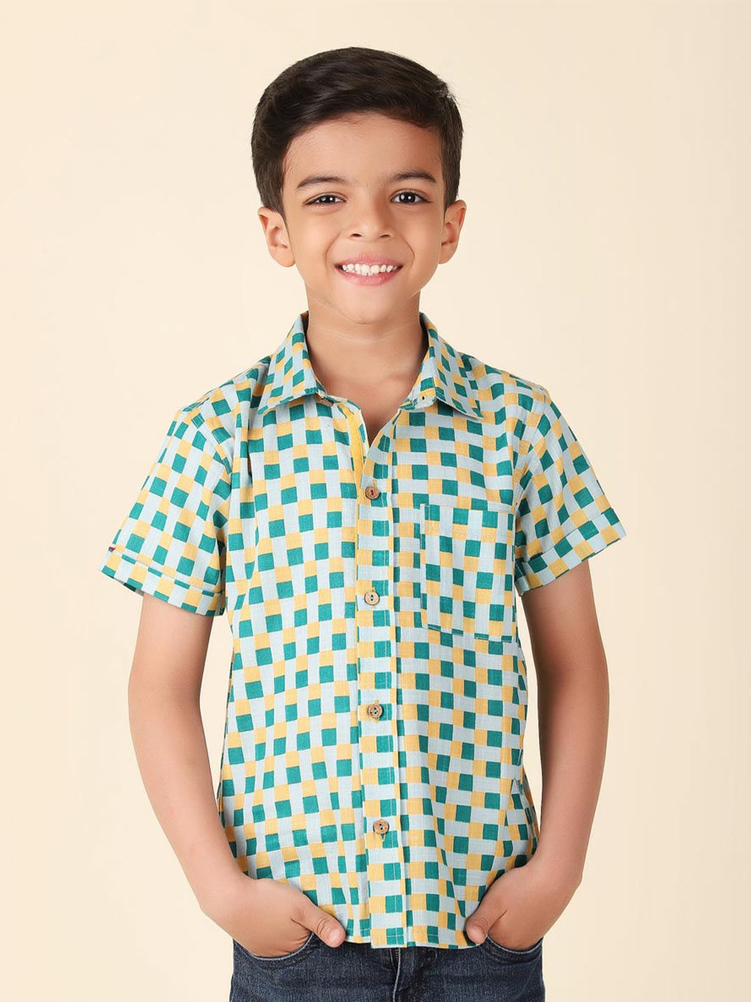 

Fabindia Boys Geometric Printed Cotton Casual Shirt, Green