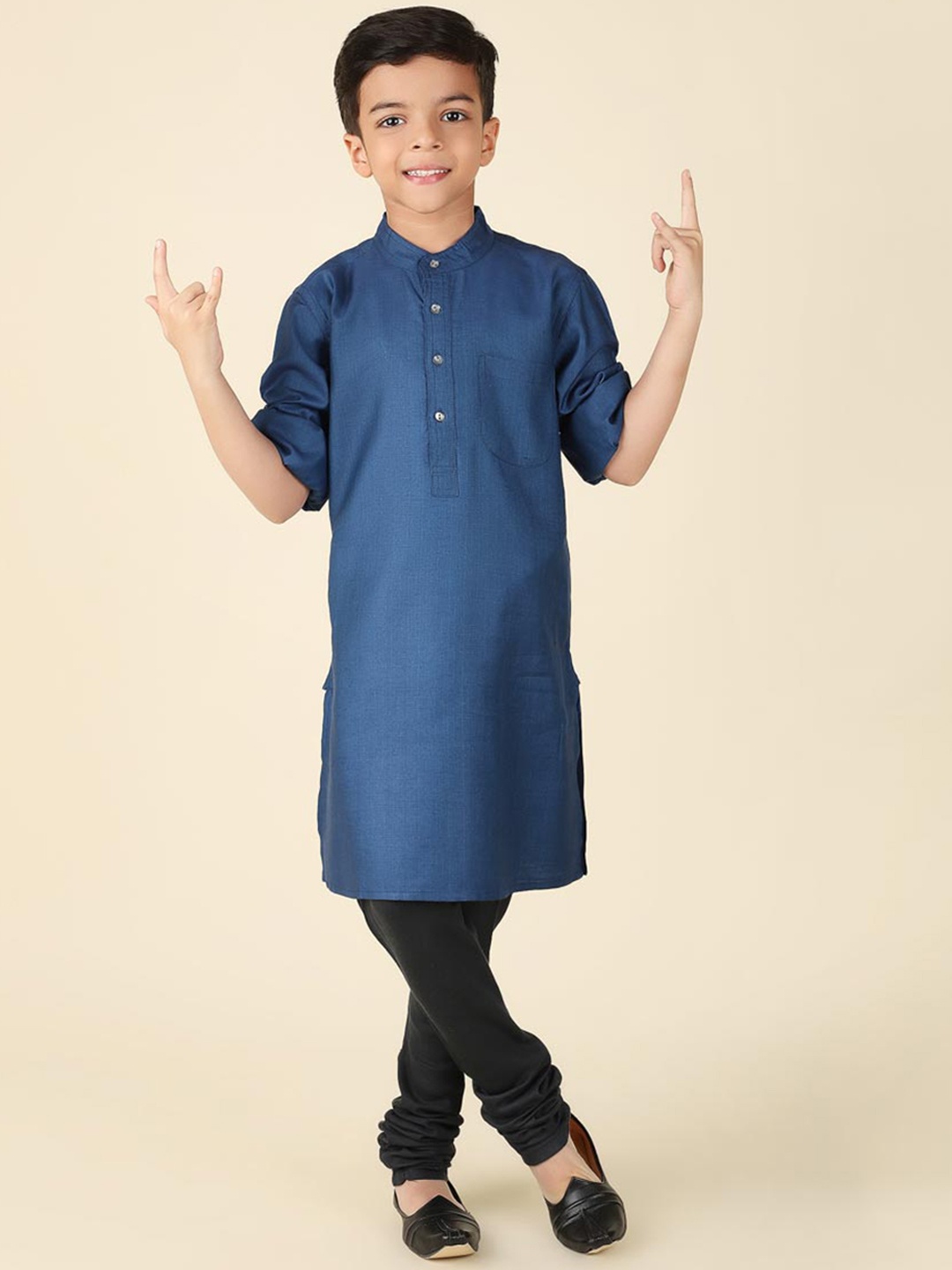 

Fabindia Boys Mandarin Collar Straight Kurta, Blue