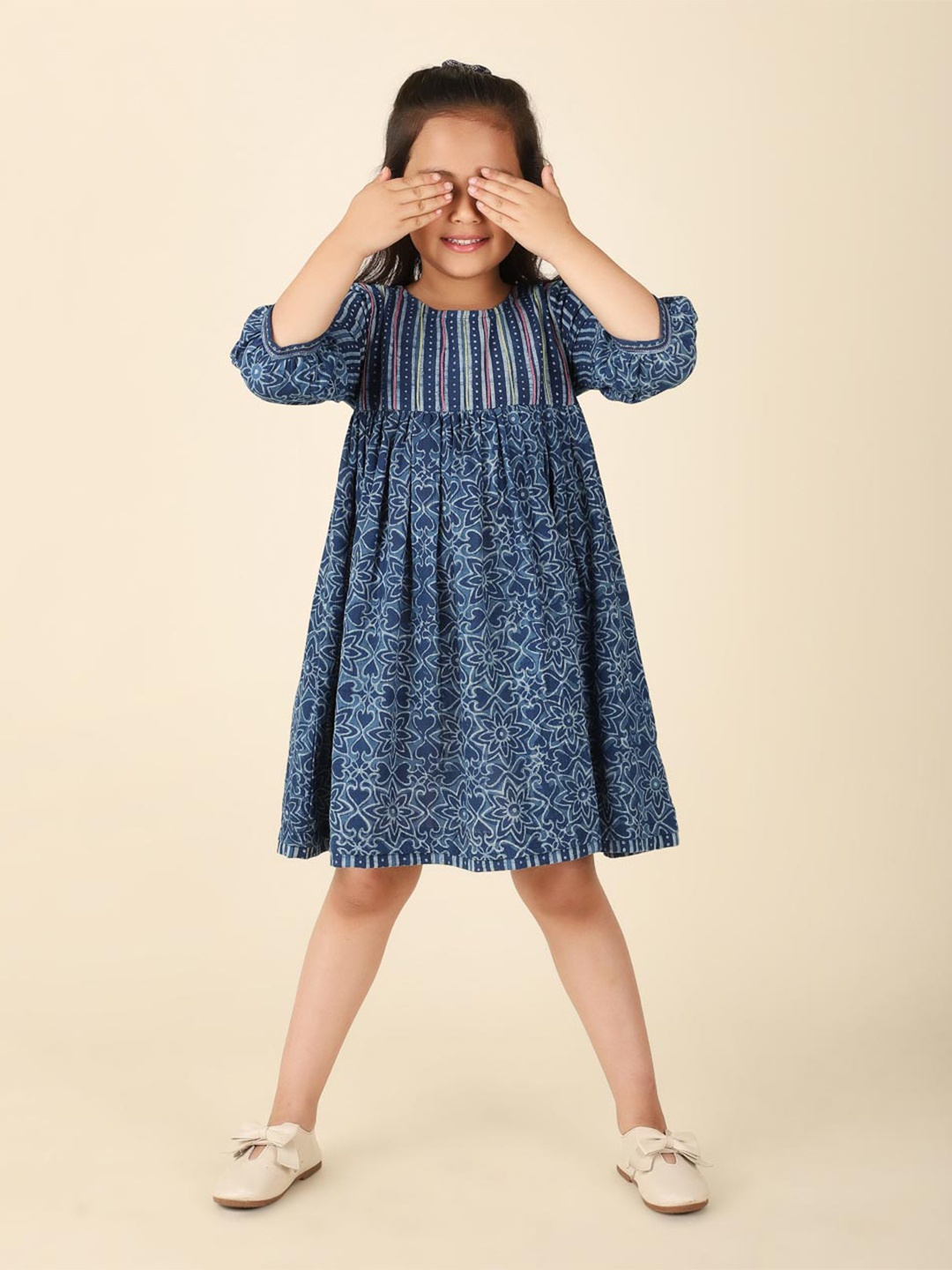 

Fabindia Girls Print Fit & Flare Dress, Blue