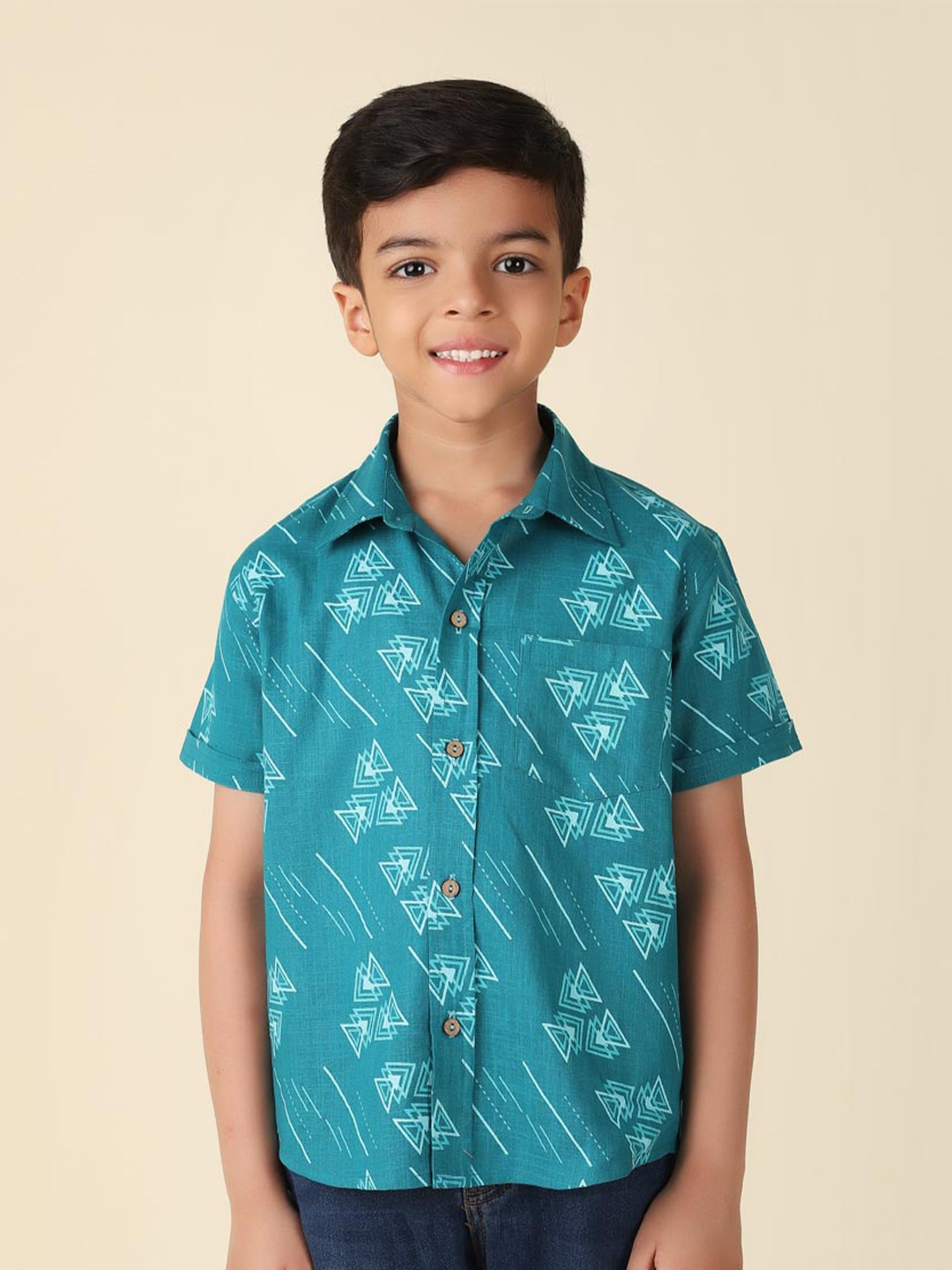 

Fabindia Boys Geometric Printed Casual Cotton Shirt, Teal
