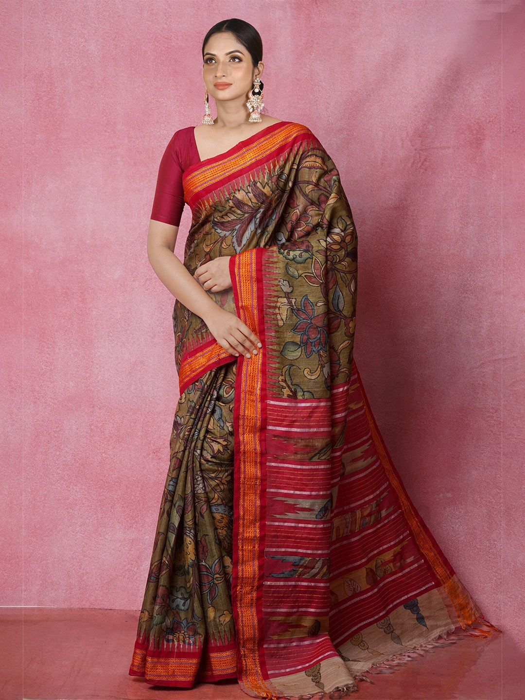 

Unnati Silks Pen Kalamkari Printed Jute Silk Handloom Tussar Saree, Green