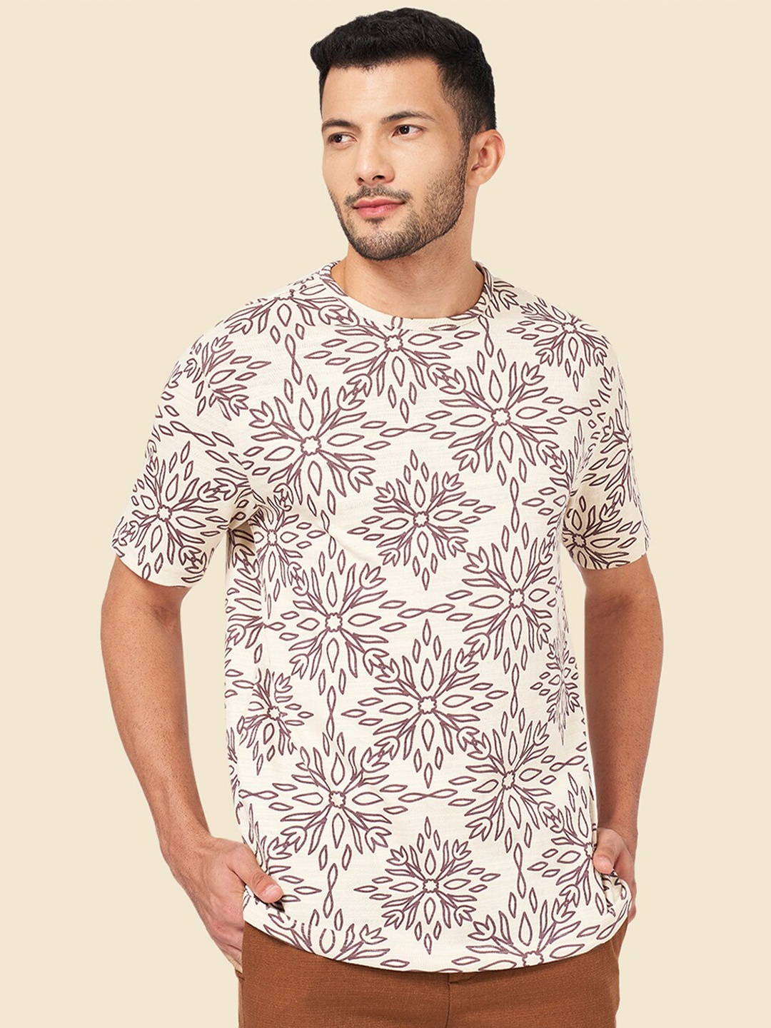 

7 Alt by Pantaloons Floral Printed Cotton T-shirt, Off white