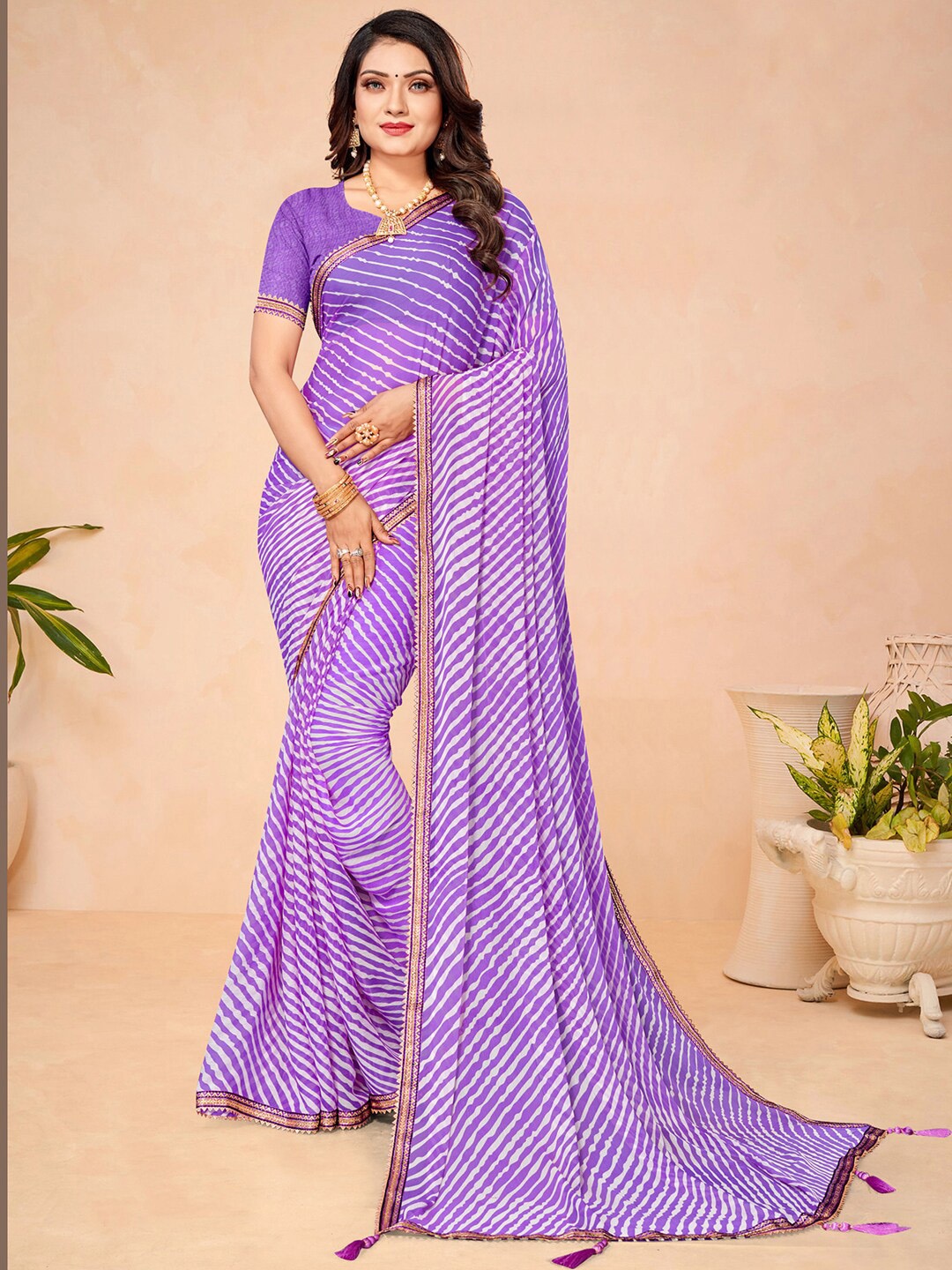 

KALINI Leheriya Printed Embellished Pure Chiffon Saree, Lavender