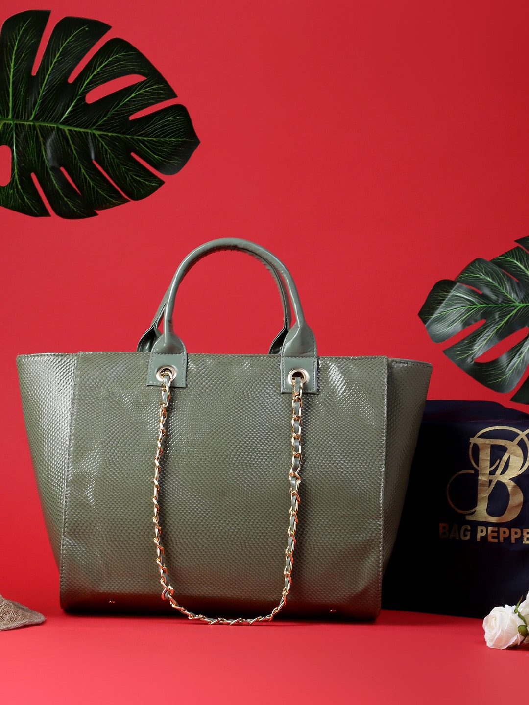 

Bag Pepper Textured Structured Handheld Bag, Olive