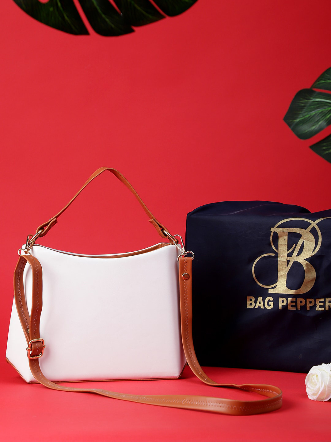 

Bag Pepper Structured Hobo Bag, White