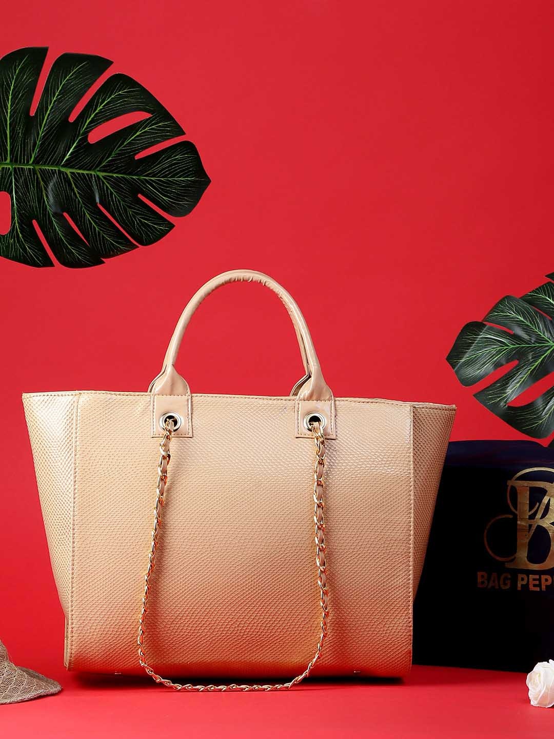 

Bag Pepper Textured Structured Handheld Bag, Beige