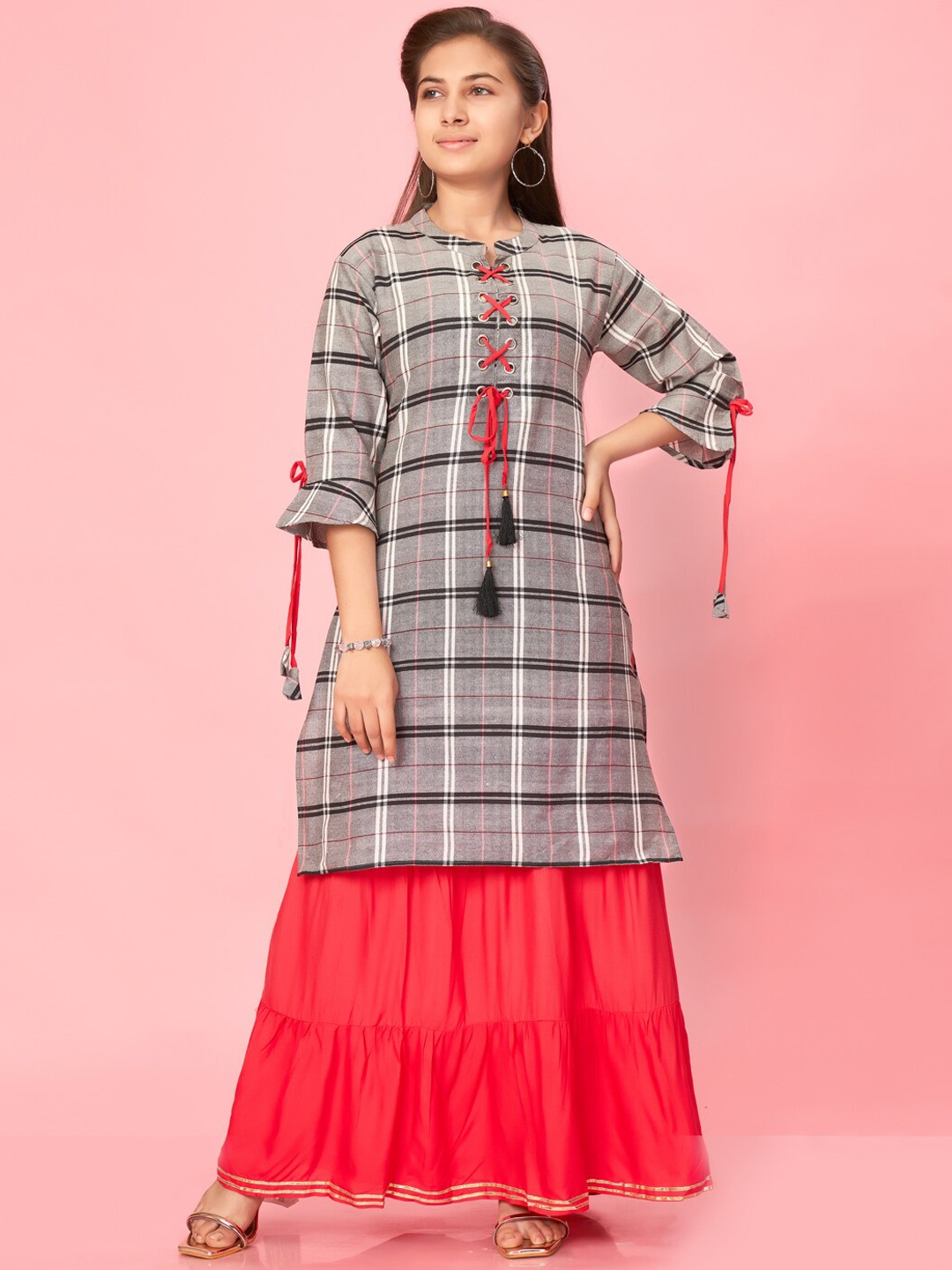 

Muhuratam Girls Grey Checked Pure Cotton Kurta with Skirt