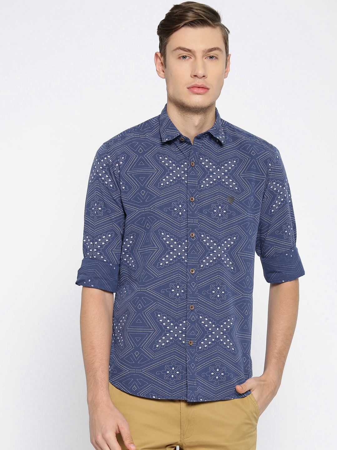 

John Players Men Blue Trim Regular Fit Printed Casual Shirt