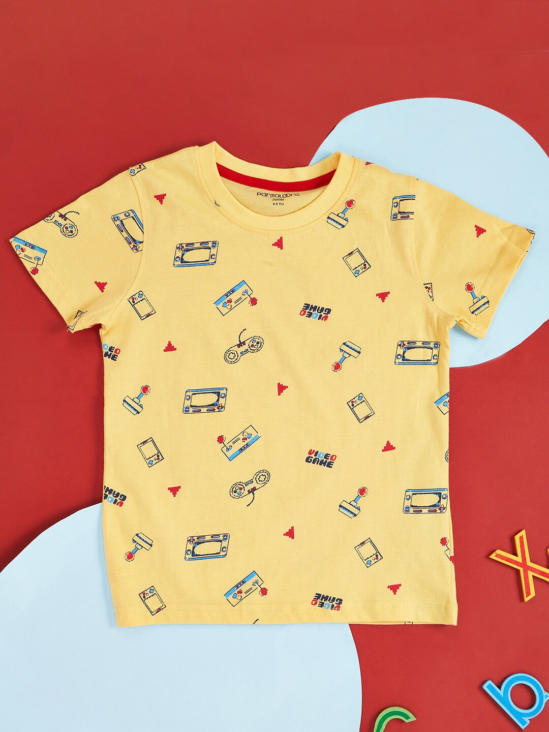 

Pantaloons Junior Boys Conversational Printed Cotton T-shirt, Yellow