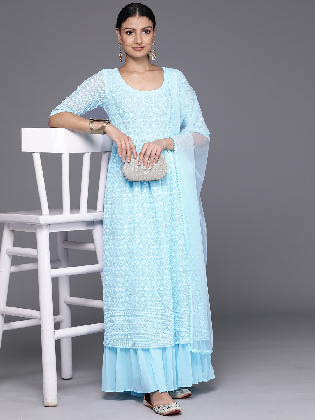 

Libas Women Ethnic Motifs Embroidered High Slit Chikankari Kurta with Palazzos & Dupatta, Turquoise blue