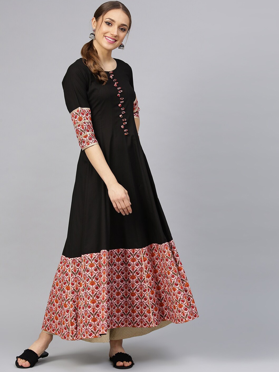 

Idalia Floral Printed Anarkali Pure Cotton Kurta, Black