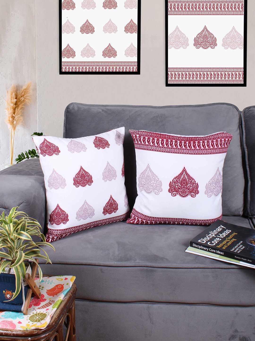 

STITCHNEST White & Red 2 Pieces Ethnic Motifs Square Cushion Covers