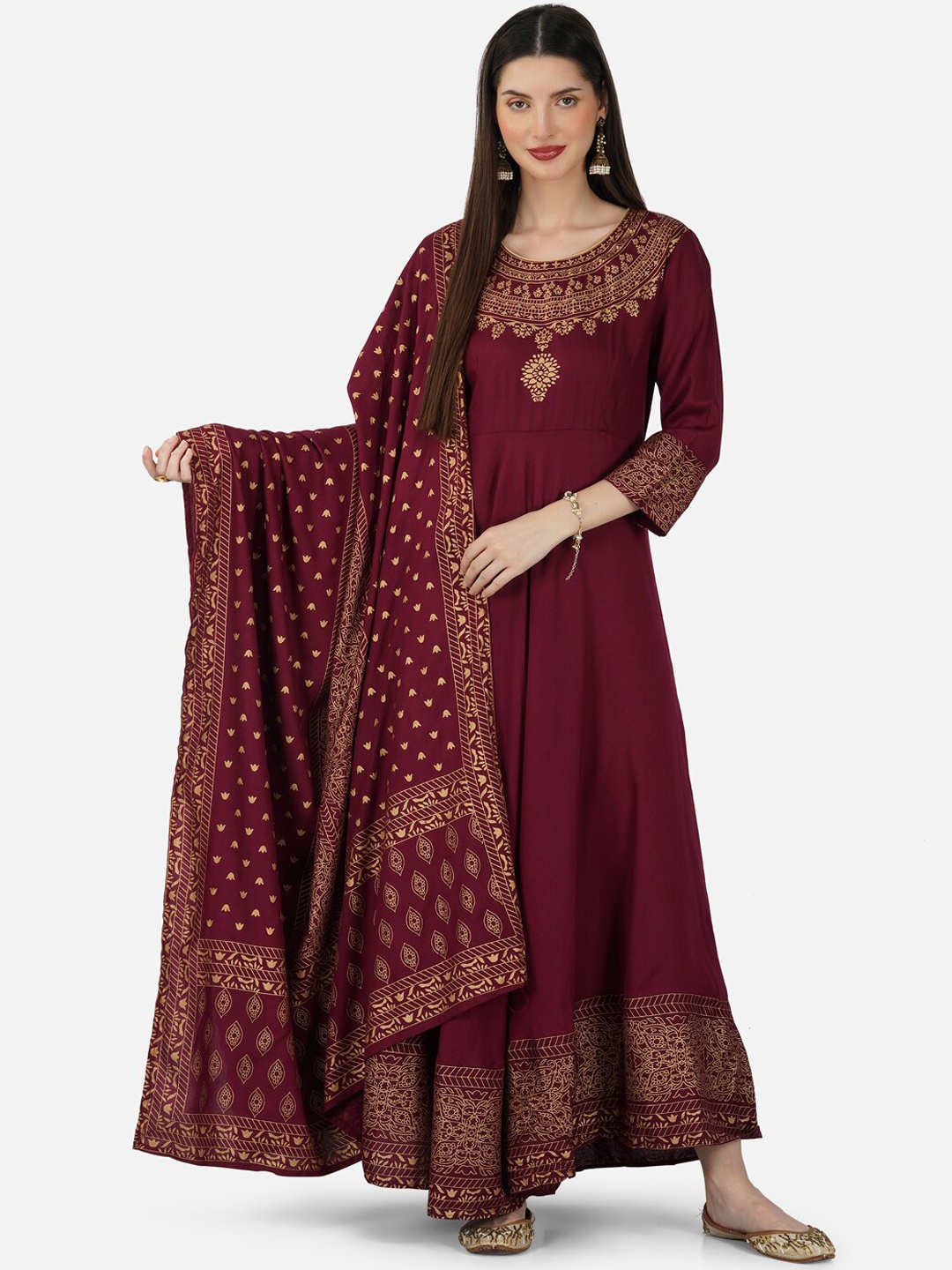 

SkyaSia Ethnic Motifs Printed Fit & Flare Maxi Ethnic Dress With Dupatta, Maroon