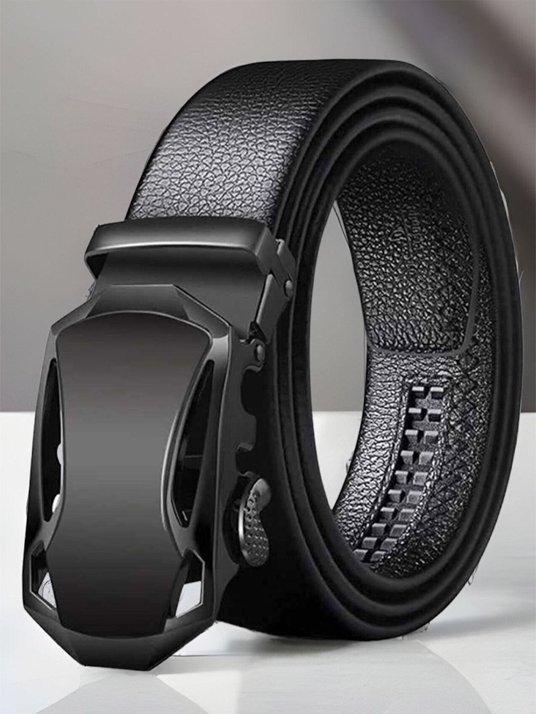 

ZORO Men Textured Slider Buckle Belt, Black